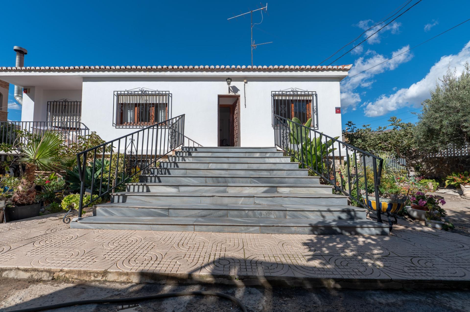 VIVIENDA DE PLANTA BAJA EN AGUADULCE CENTRO