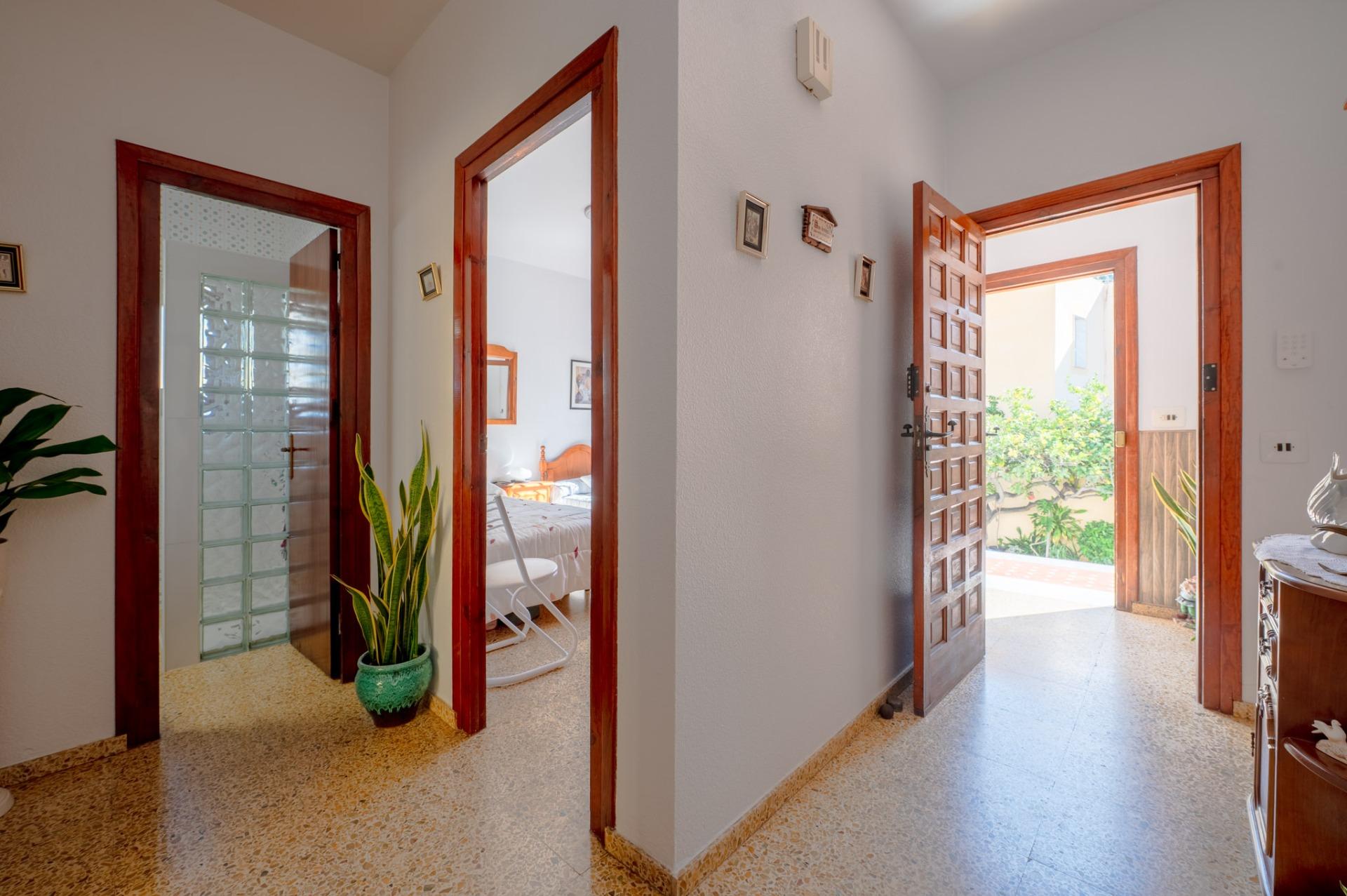 VIVIENDA DE PLANTA BAJA EN AGUADULCE CENTRO