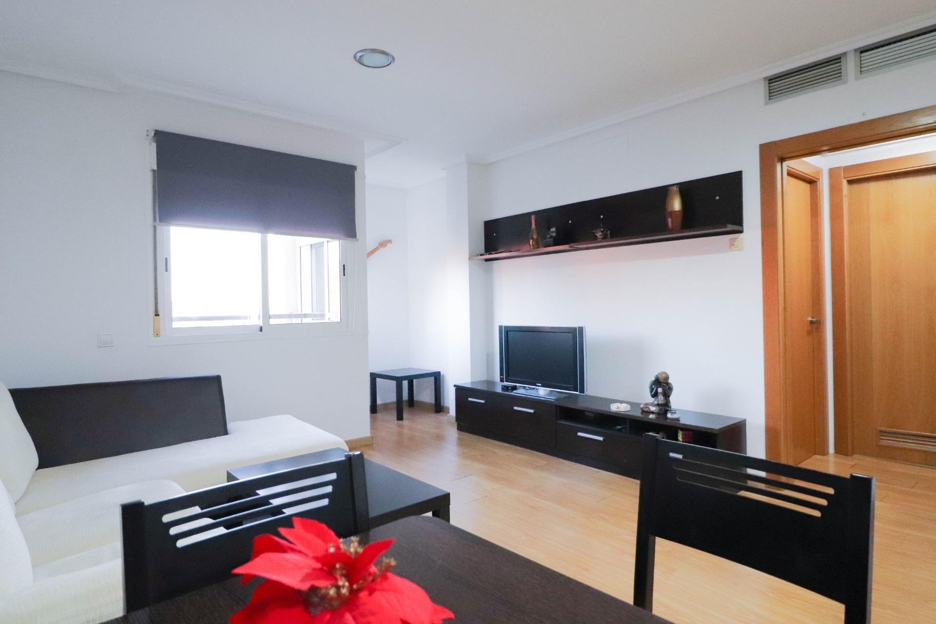 ÁTICO EN ALQUILER EN RAMBLA AMATISTEROS – LARGA TEMPORADA en Almeria foto 2 ÁTICO EN ALQUILER EN RAMBLA AMATISTEROS – LARGA TEMPORADA