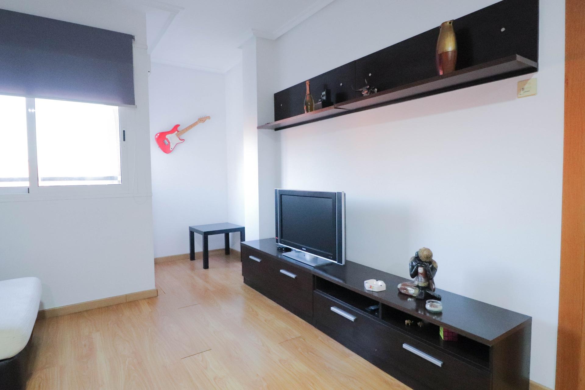 ÁTICO EN ALQUILER EN RAMBLA AMATISTEROS – LARGA TEMPORADA en Almeria foto 3 ÁTICO EN ALQUILER EN RAMBLA AMATISTEROS – LARGA TEMPORADA