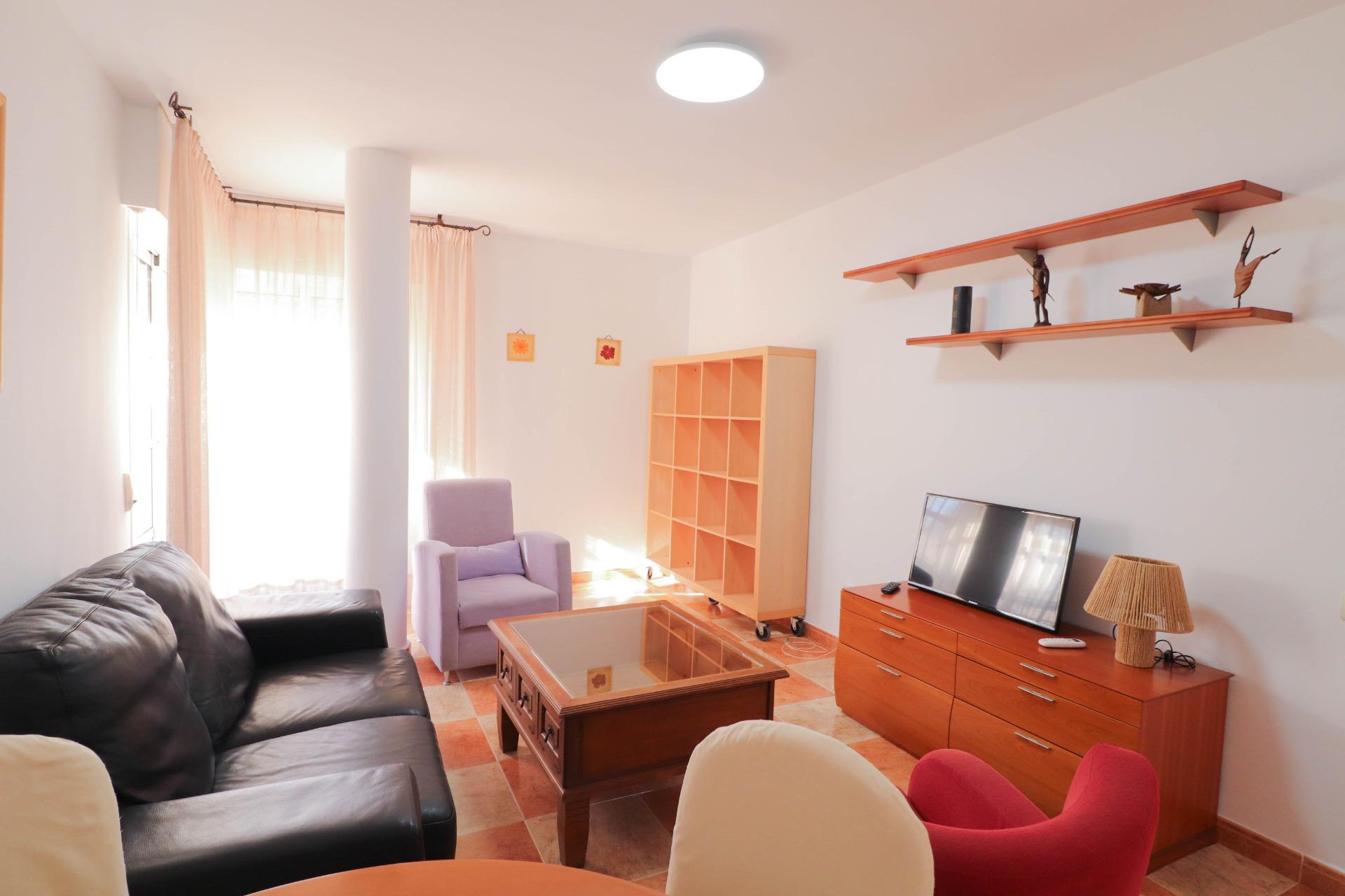 ✨ ALQUILER LARGA TEMPORADA – PISO EN EL ZAPILLO (ALMERÍA) ✨ en Almeria foto 4 ✨ ALQUILER LARGA TEMPORADA – PISO EN EL ZAPILLO (ALMERÍA) ✨