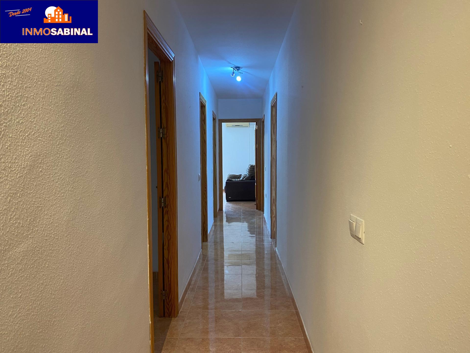 Amplio y Moderno Piso en Venta en La Gangosa