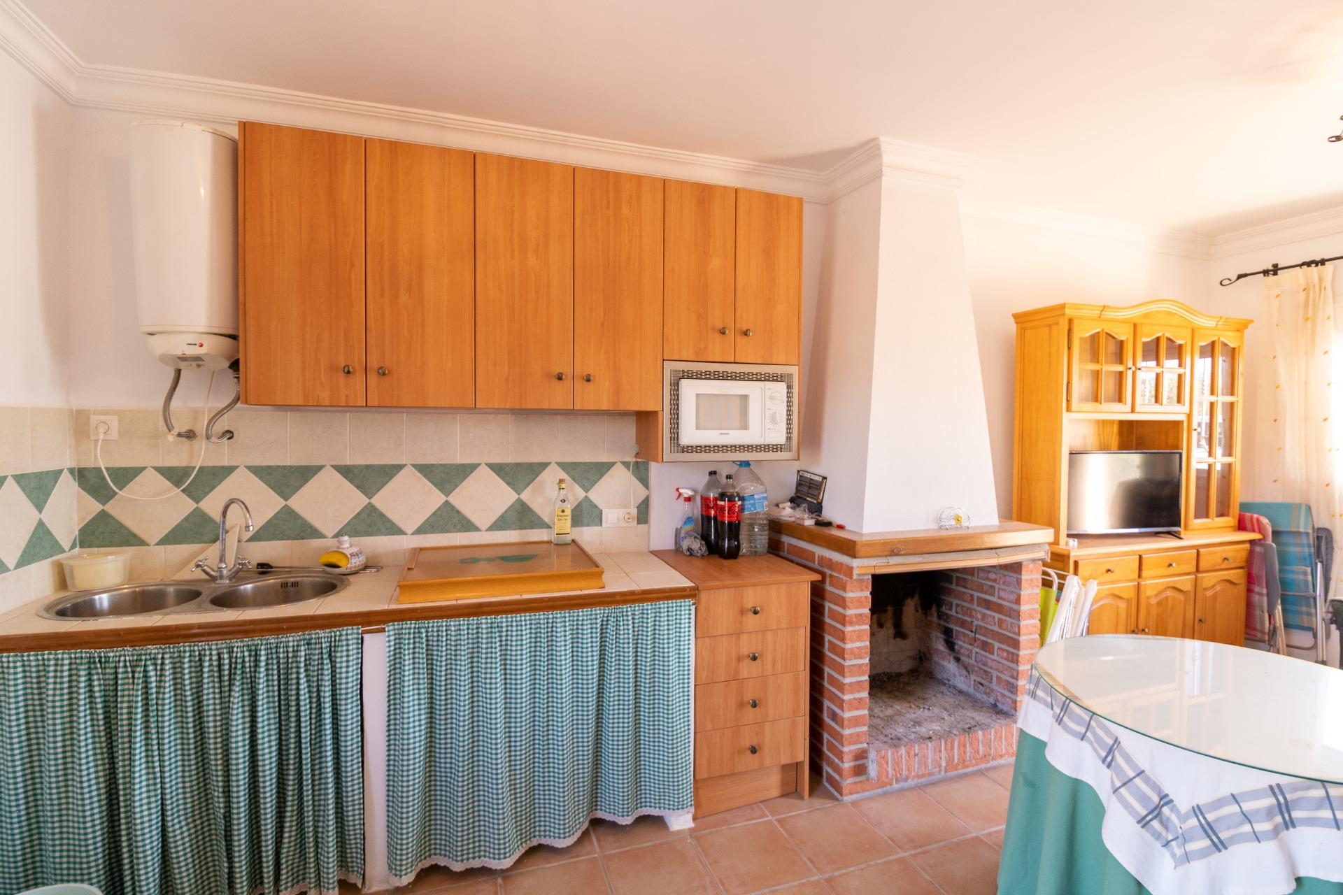 PARCELA EN SORBAS CON CORTIJITO