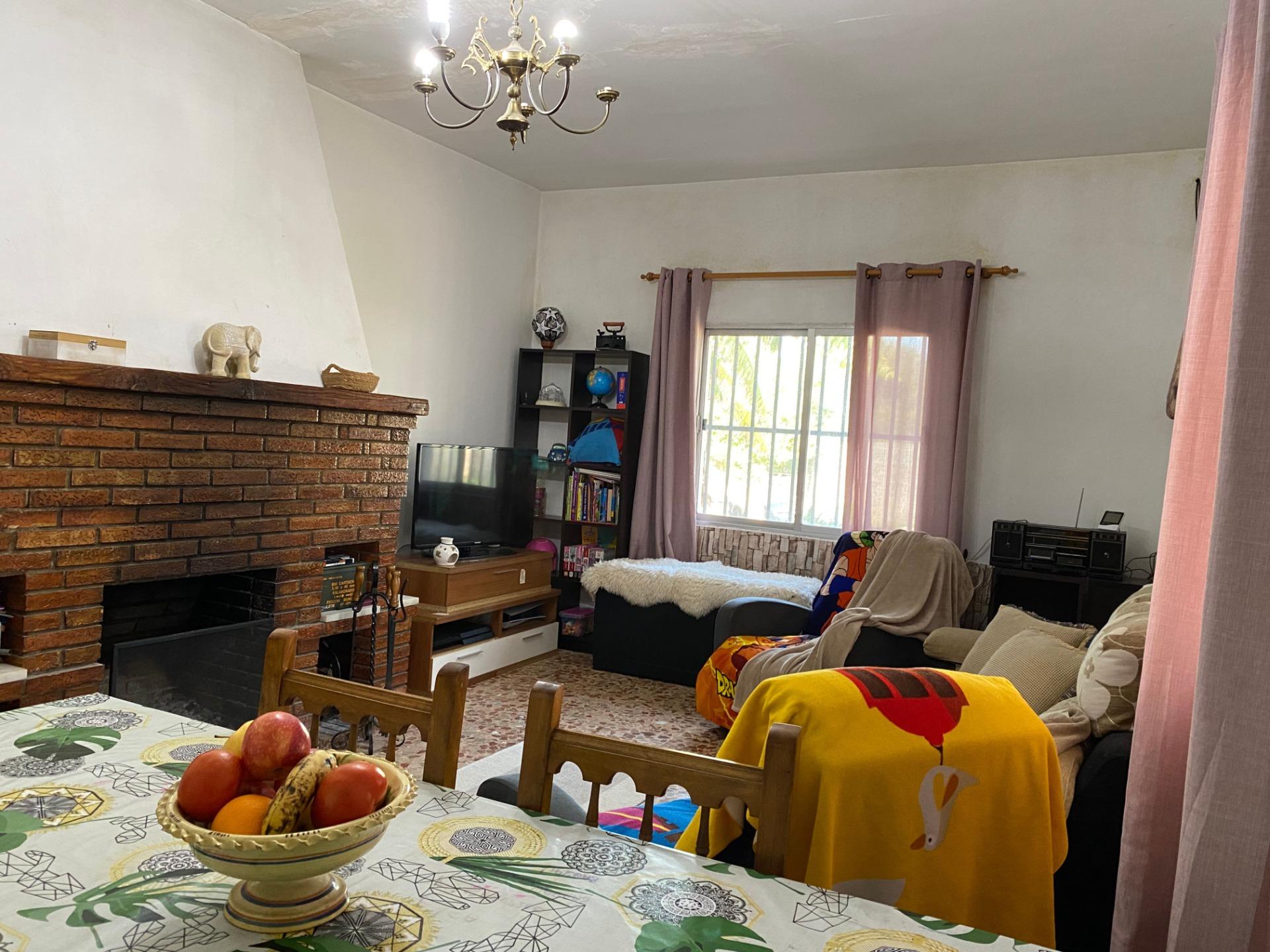 "Casa de campo con piscina a un paso de las playas de Cabo de Gata"