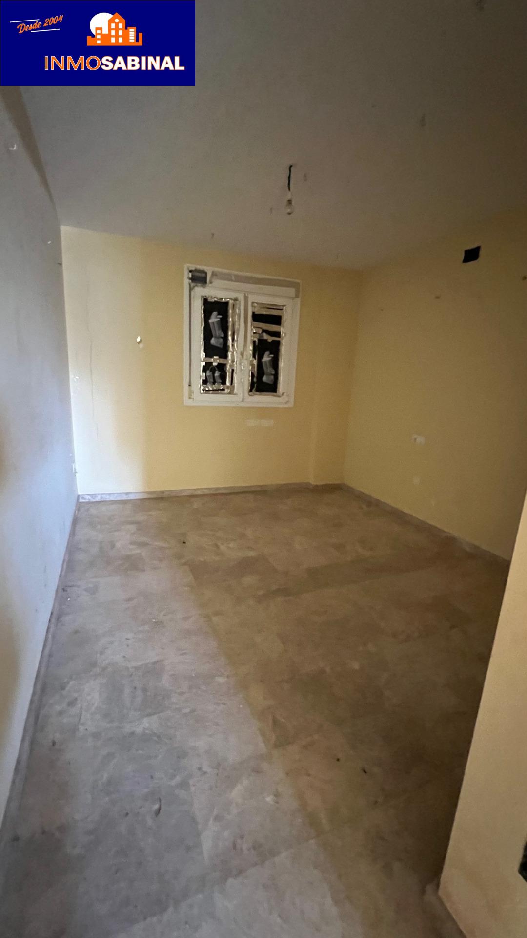 CASA EDIFICIO CON GRAN GARAJE Y ESTUDIO en Almeria foto 8 CASA EDIFICIO CON GRAN GARAJE Y ESTUDIO