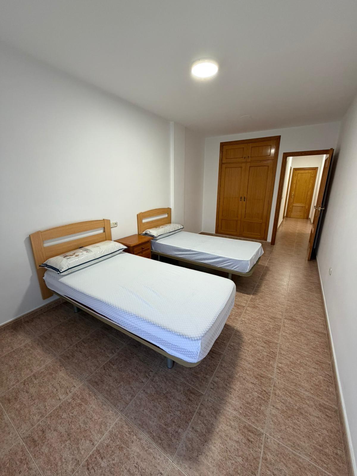 ALQUILER EN VIATOR- SOLO FUNCIONARIOS-