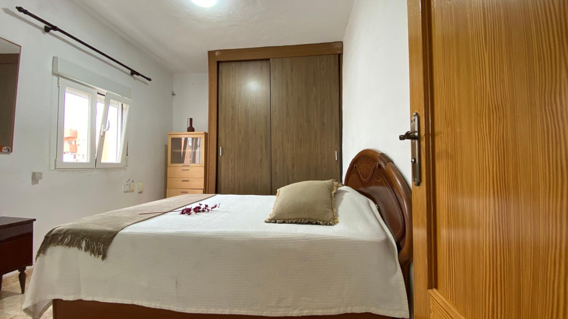 ¡OPORTUNIDAD EN ALMERÍA! VIVIENDA SEMIREFORMADA Y LISTA PARA ENTRAR en Almeria foto 4 ¡OPORTUNIDAD EN ALMERÍA! VIVIENDA SEMIREFORMADA Y LISTA PARA ENTRAR