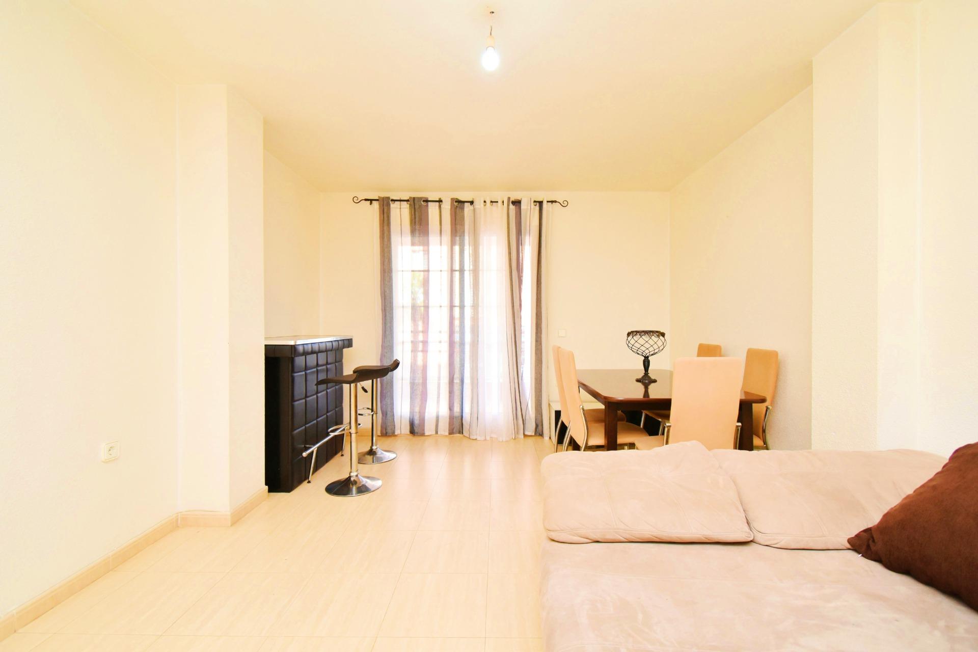 Vivienda familiar con terraza