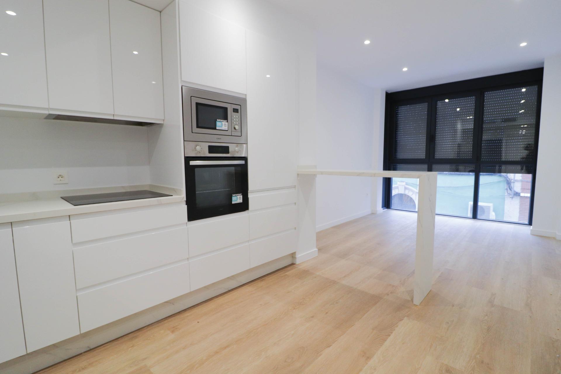 PISO A ESTRENAR EN ALQUILER – ZONA PLAZA DE TOROS