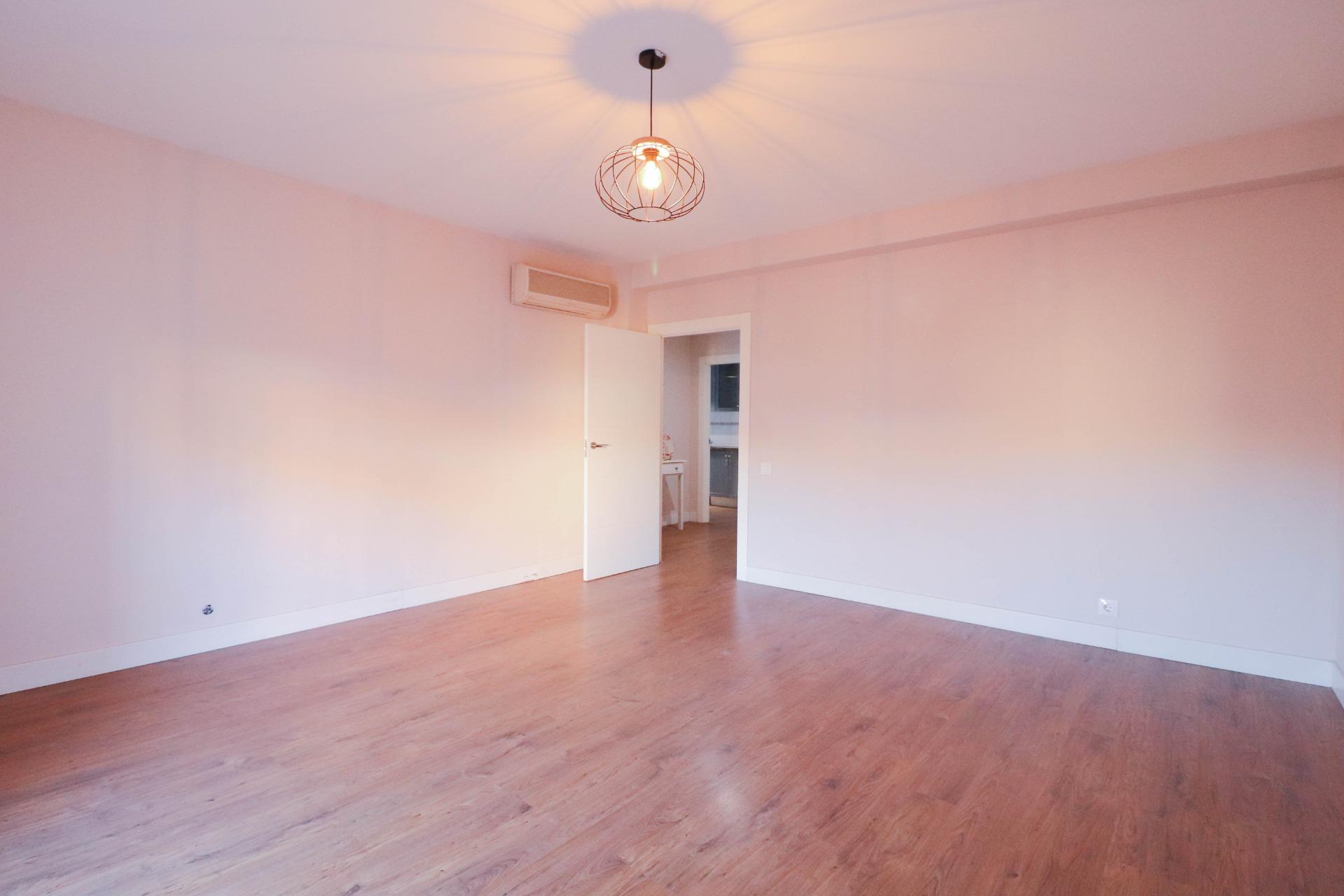 PISO SIN AMUEBLAR EN ALQUILER – ZONA LOS ÁNGELES / AVDA. DE LA CRUZ en Almeria foto 3 PISO SIN AMUEBLAR EN ALQUILER – ZONA LOS ÁNGELES / AVDA. DE LA CRUZ