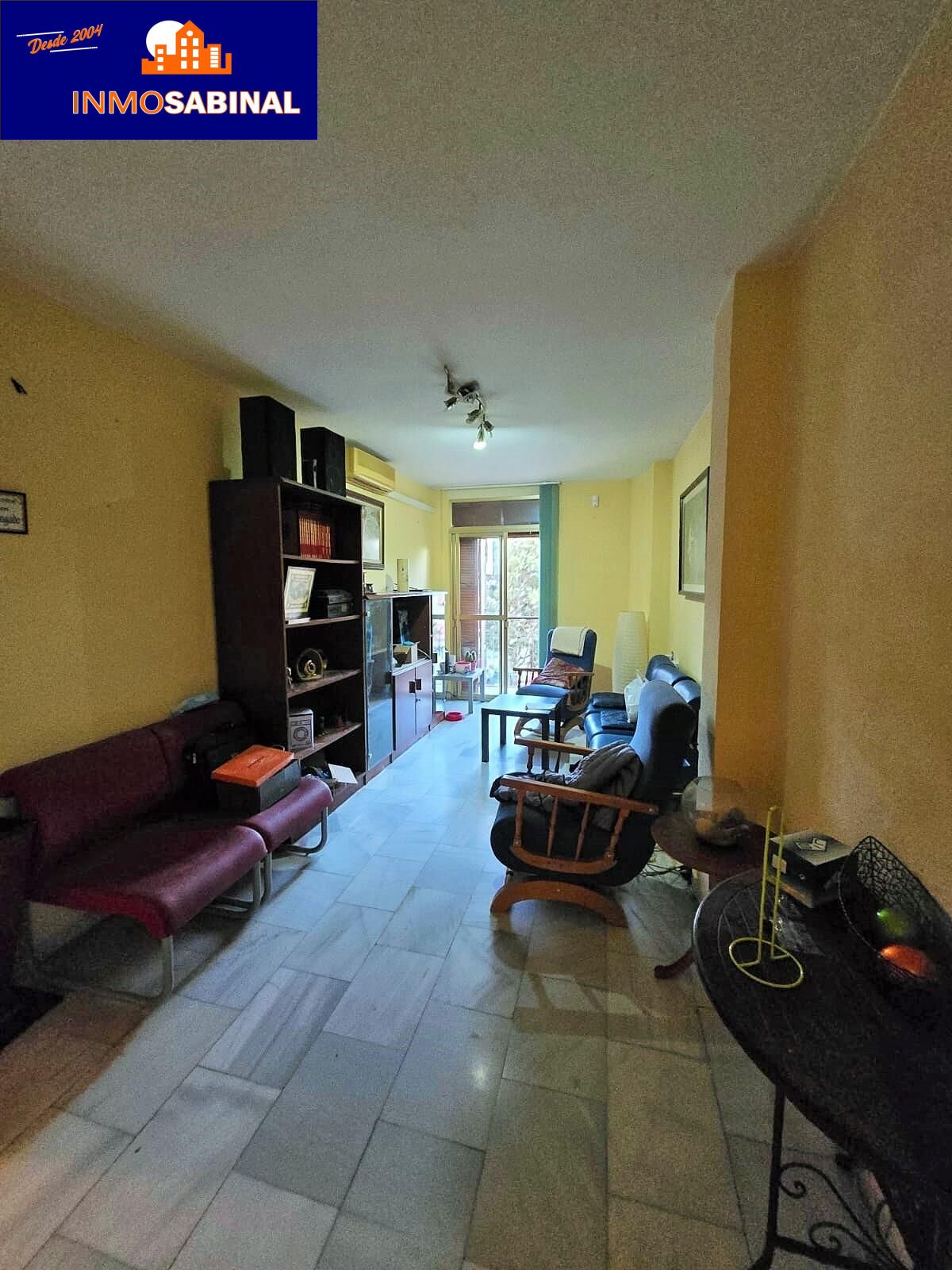 Amplio y luminoso piso en el centro de Roquetas de Mar