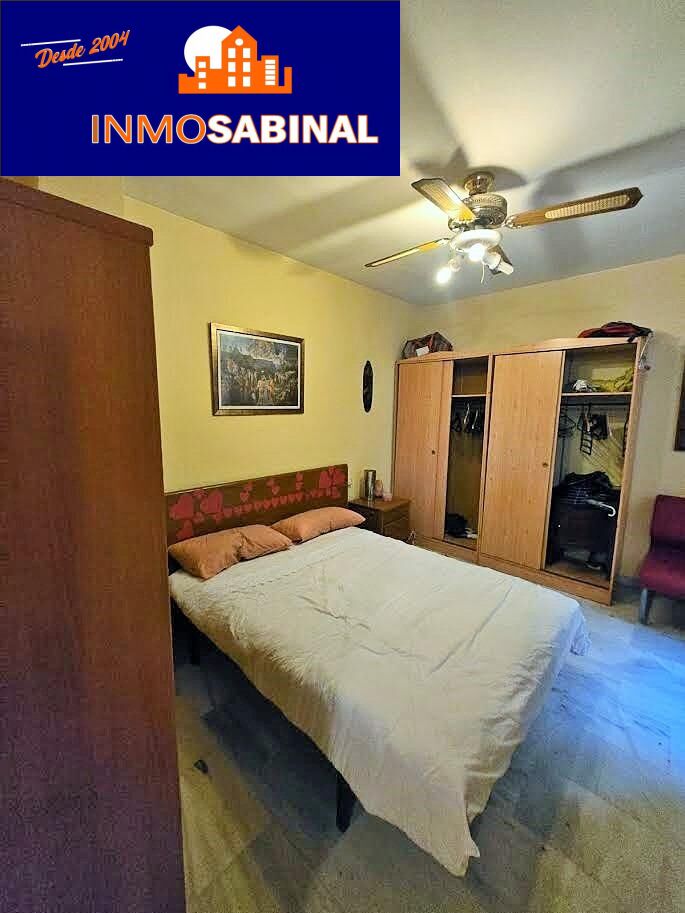 Amplio y luminoso piso en el centro de Roquetas de Mar