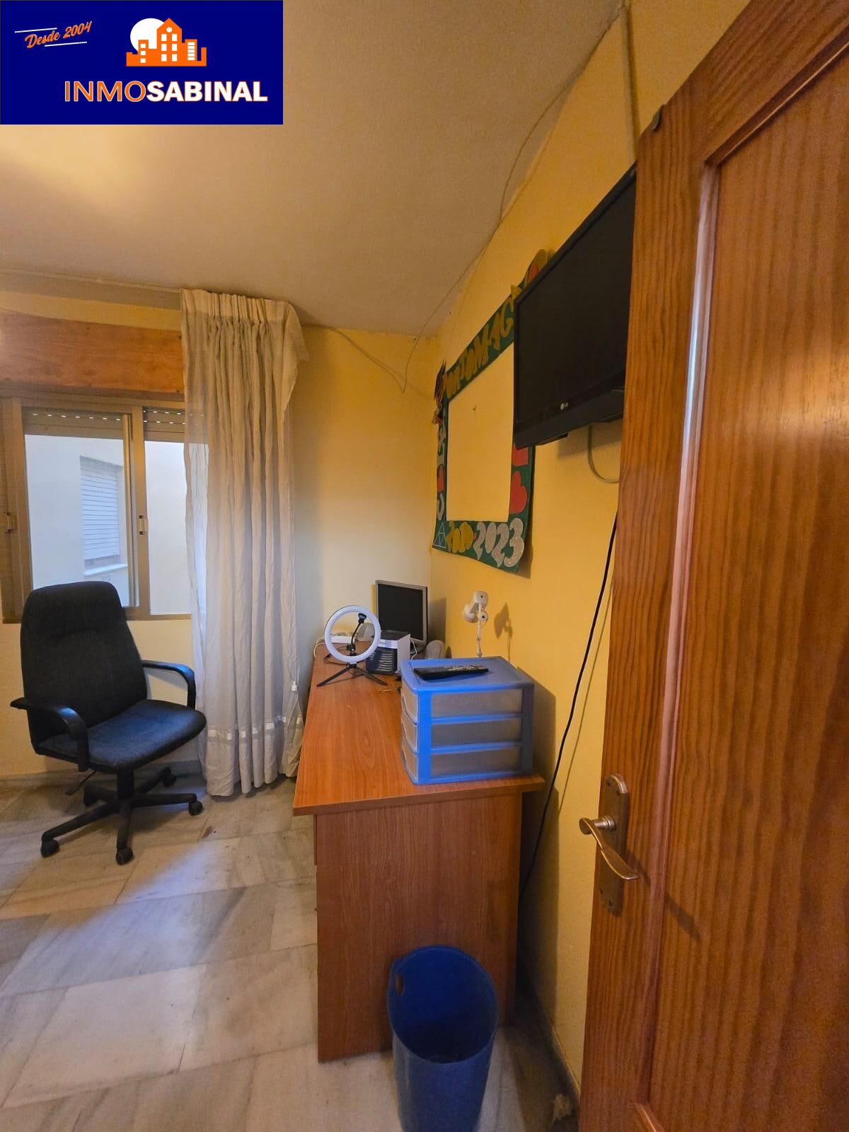 Amplio y luminoso piso en el centro de Roquetas de Mar