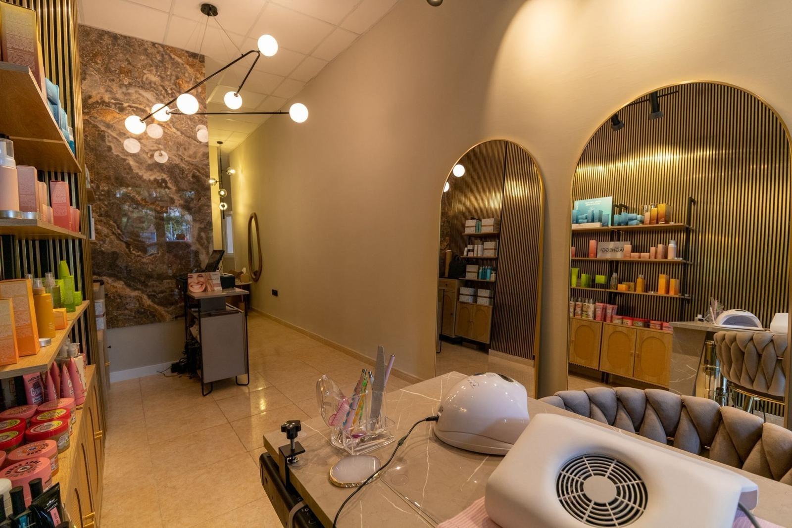 LOCAL COMERCIAL EN ALMERÍA