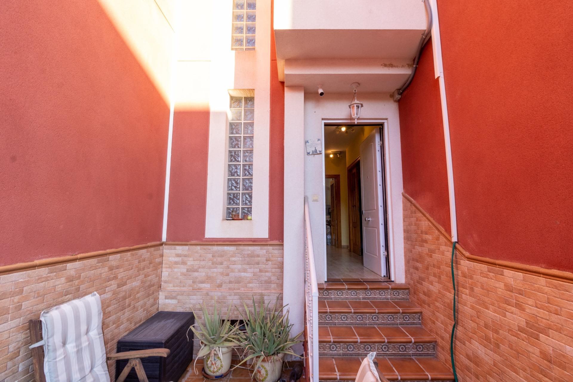 TRÍPLEX EN BENAHADUX