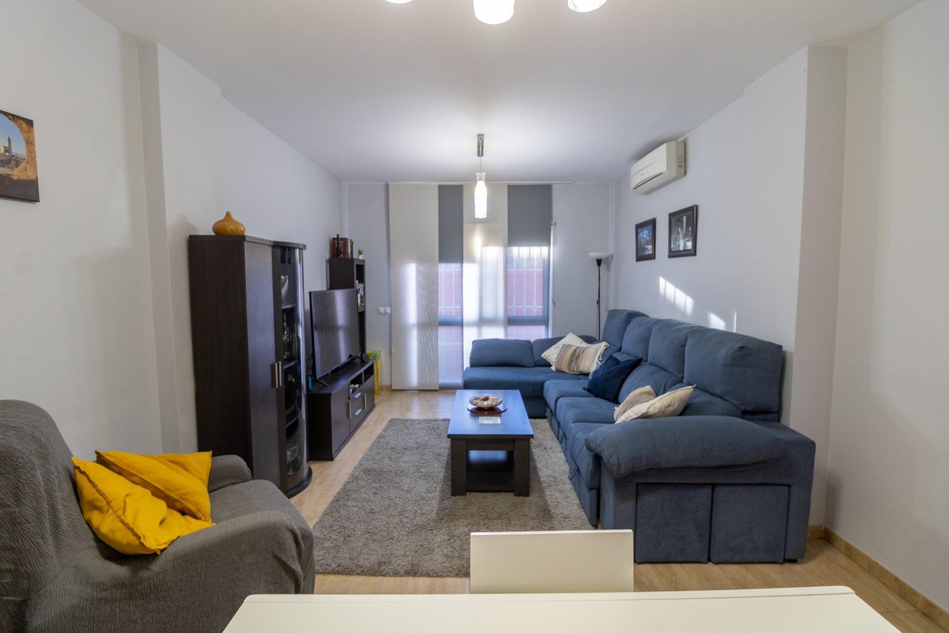 TRÍPLEX EN BENAHADUX