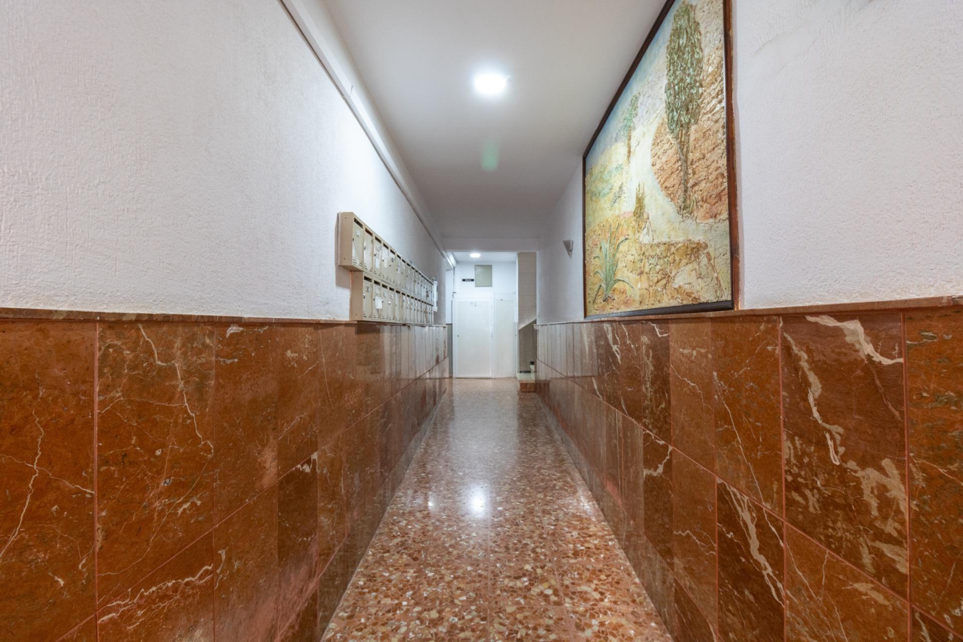 BONITO PISO EN ALMERÍA- ZONA MOLINOS