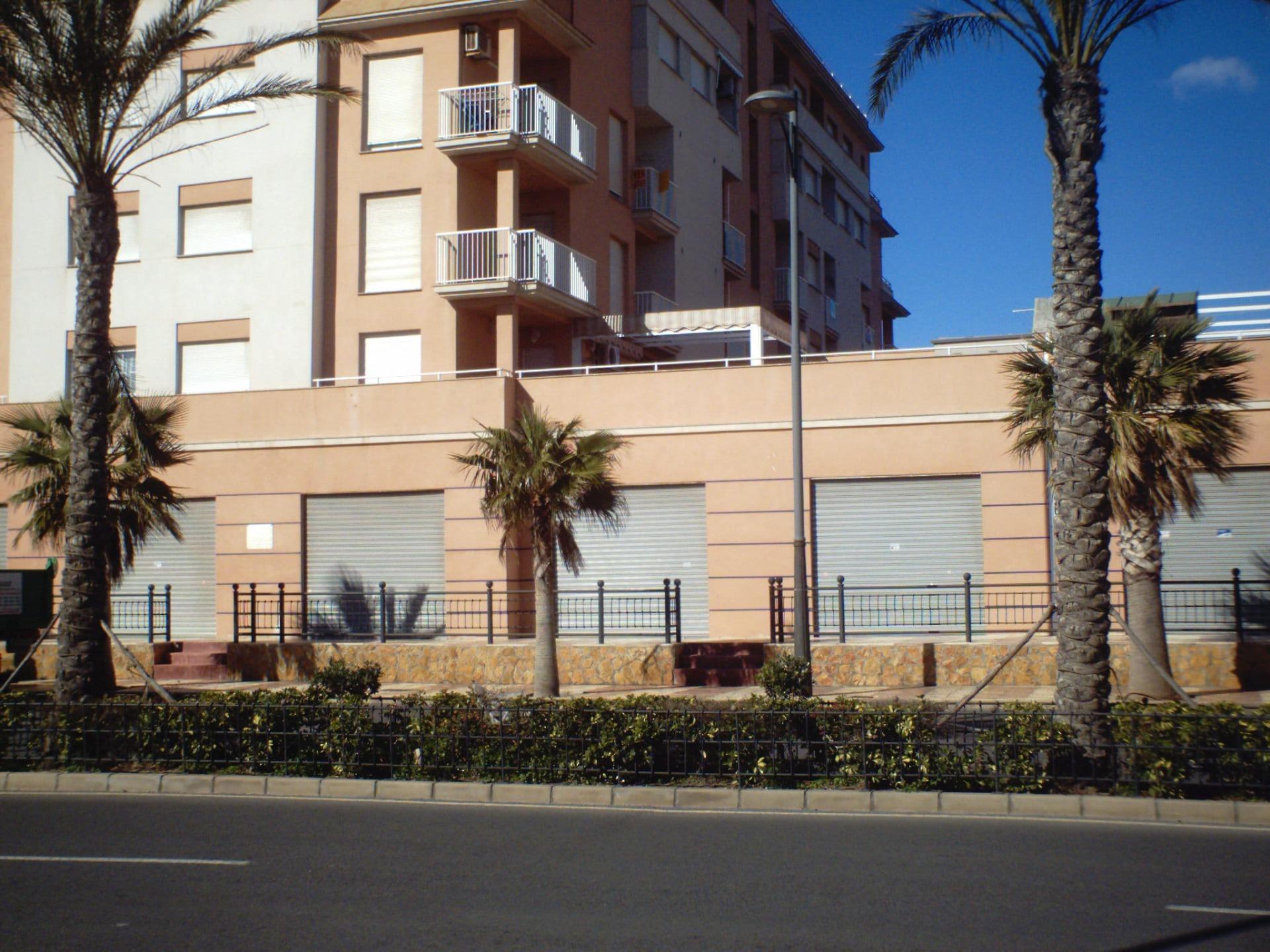 Local comercial en la Urbanización