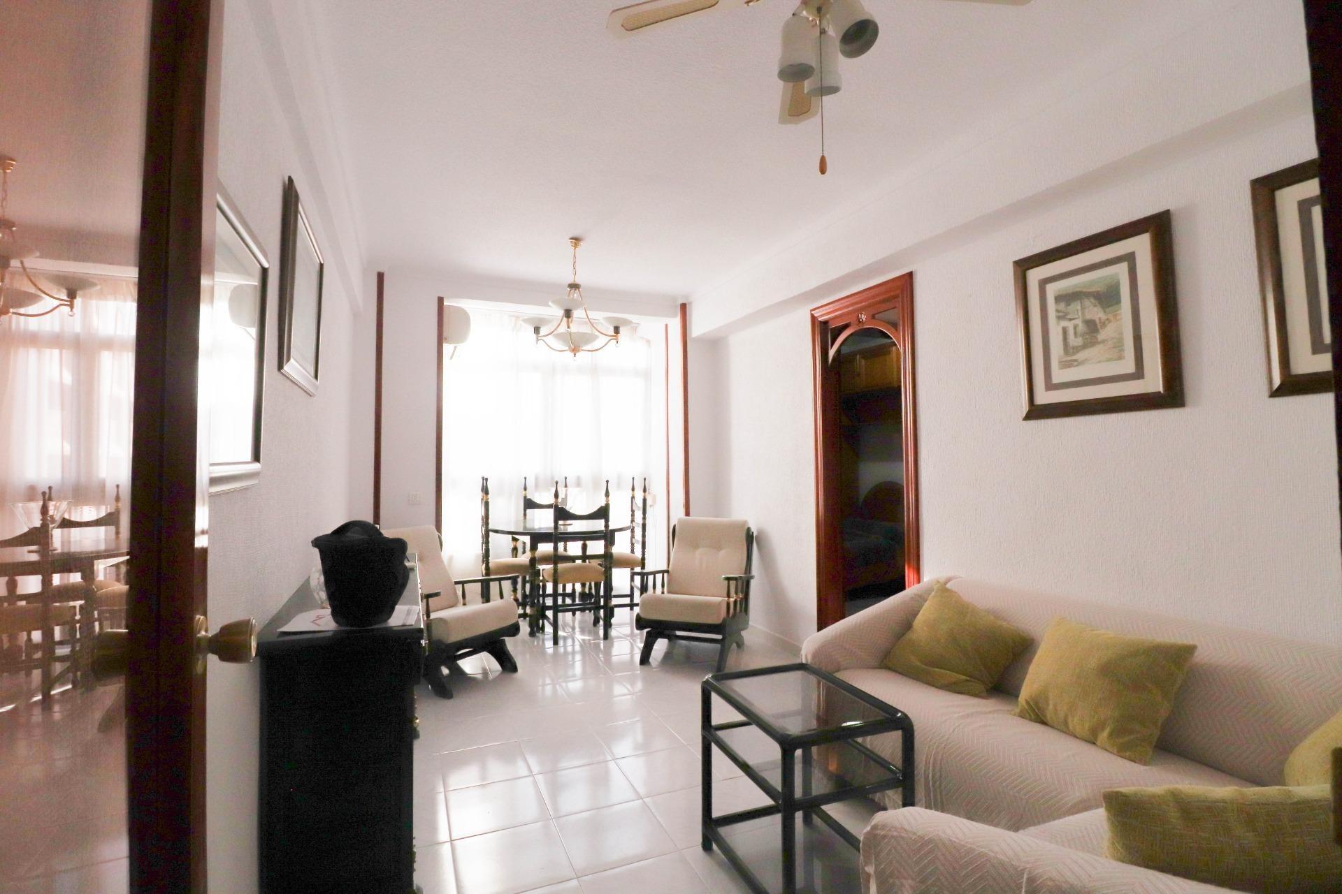 ALQUILER EN EL CENTRO DE ALMERIA PARA CORTA Y LARGA ESTANCIA