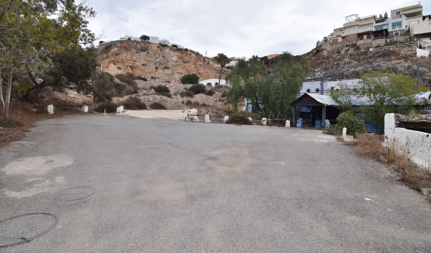 PARCELA DE 2240 M2 EN CASTELL DEL REY PARCELA DE 2240 M2 EN CASTELL DEL REY