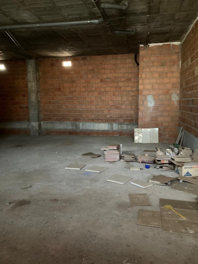 AMPLIO LOCAL COMERCIAL EN URBANIZACION DE ROQUETAS DE MAR en Roquetas de Mar foto 2 AMPLIO LOCAL COMERCIAL EN URBANIZACION DE ROQUETAS DE MAR