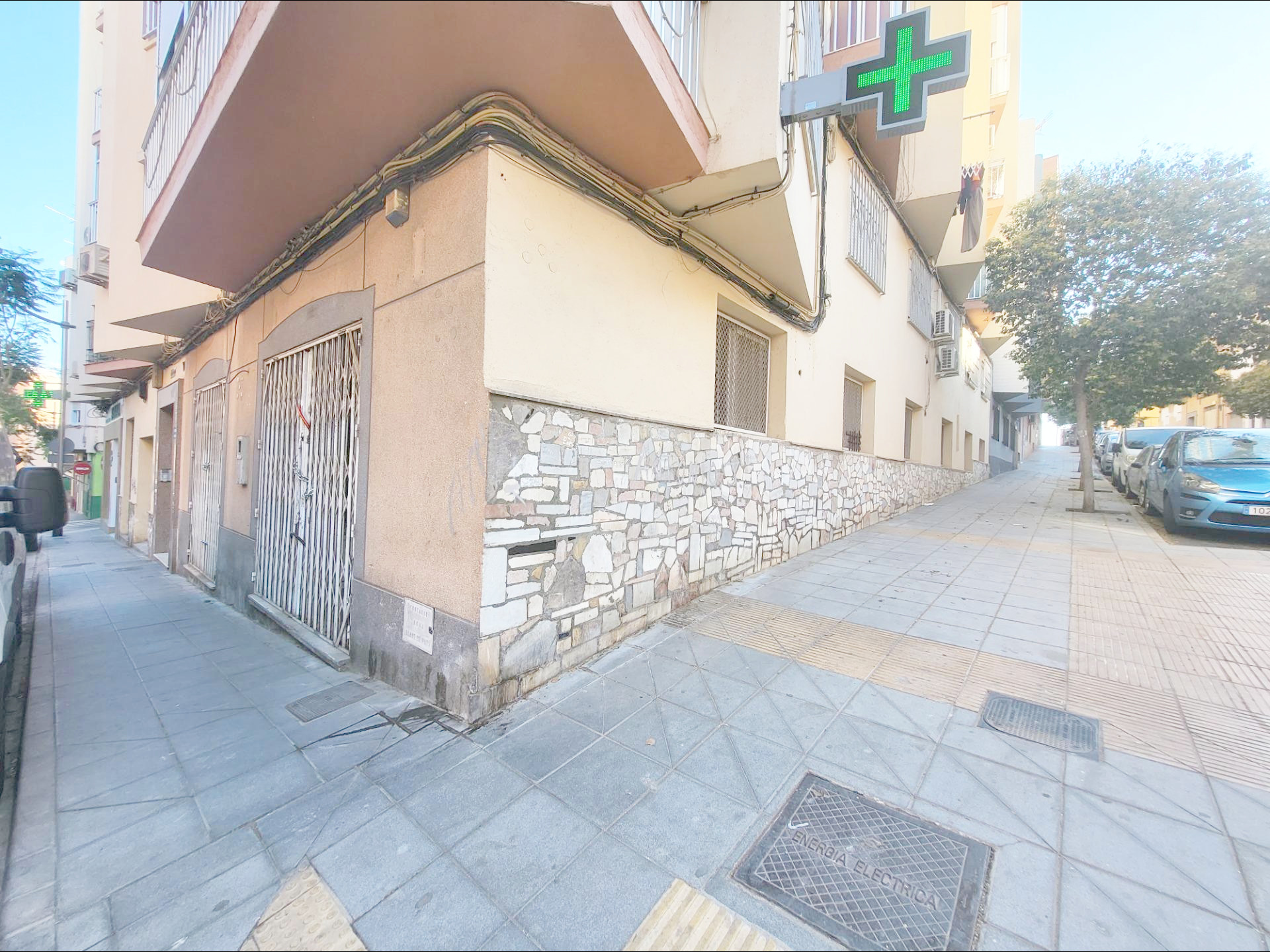 SE VENDE LOCAL EN LOS ANGELES en Almeria foto 3 SE VENDE LOCAL EN LOS ANGELES