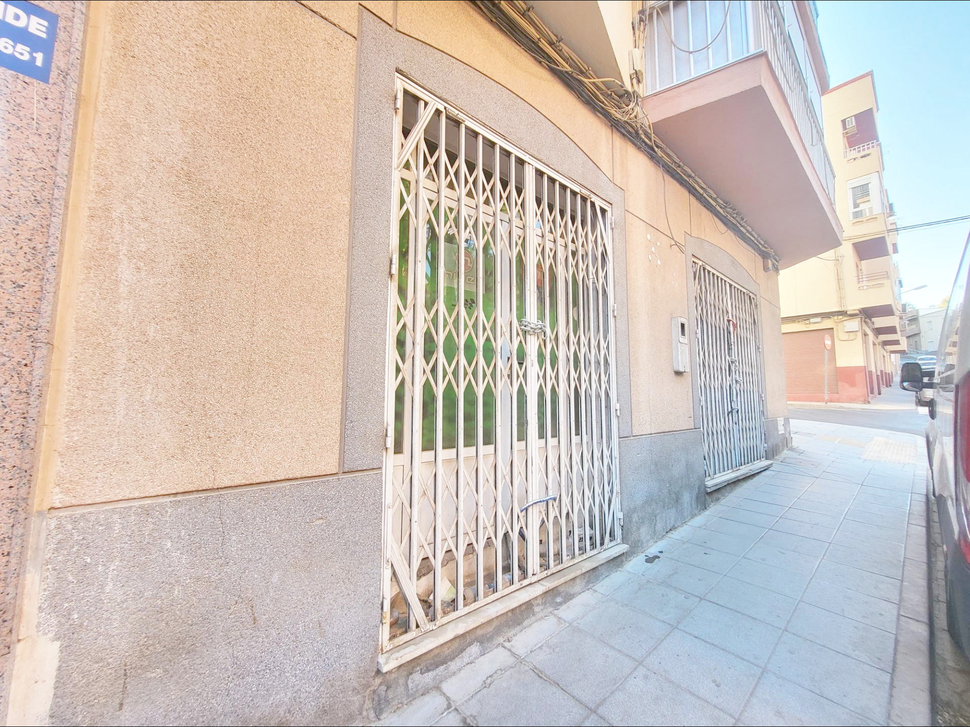 SE VENDE LOCAL EN LOS ANGELES en Almeria foto 4 SE VENDE LOCAL EN LOS ANGELES