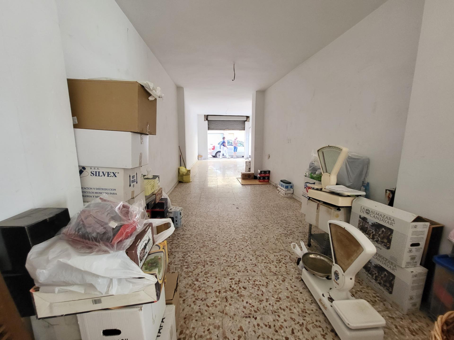 SE VENDE LOCAL EN ZONA RAMBLA FEDERICO GARCIA LORCA