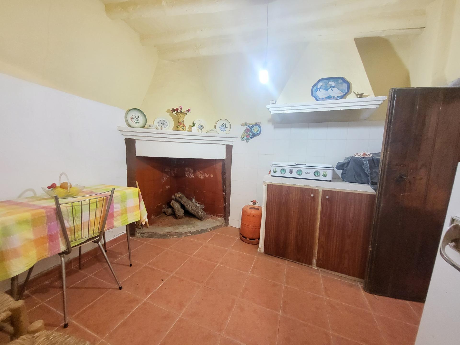 SE VENDE CASA EN ABRUCENA ZONA CENTRO en Abrucena foto 2 SE VENDE CASA EN ABRUCENA ZONA CENTRO