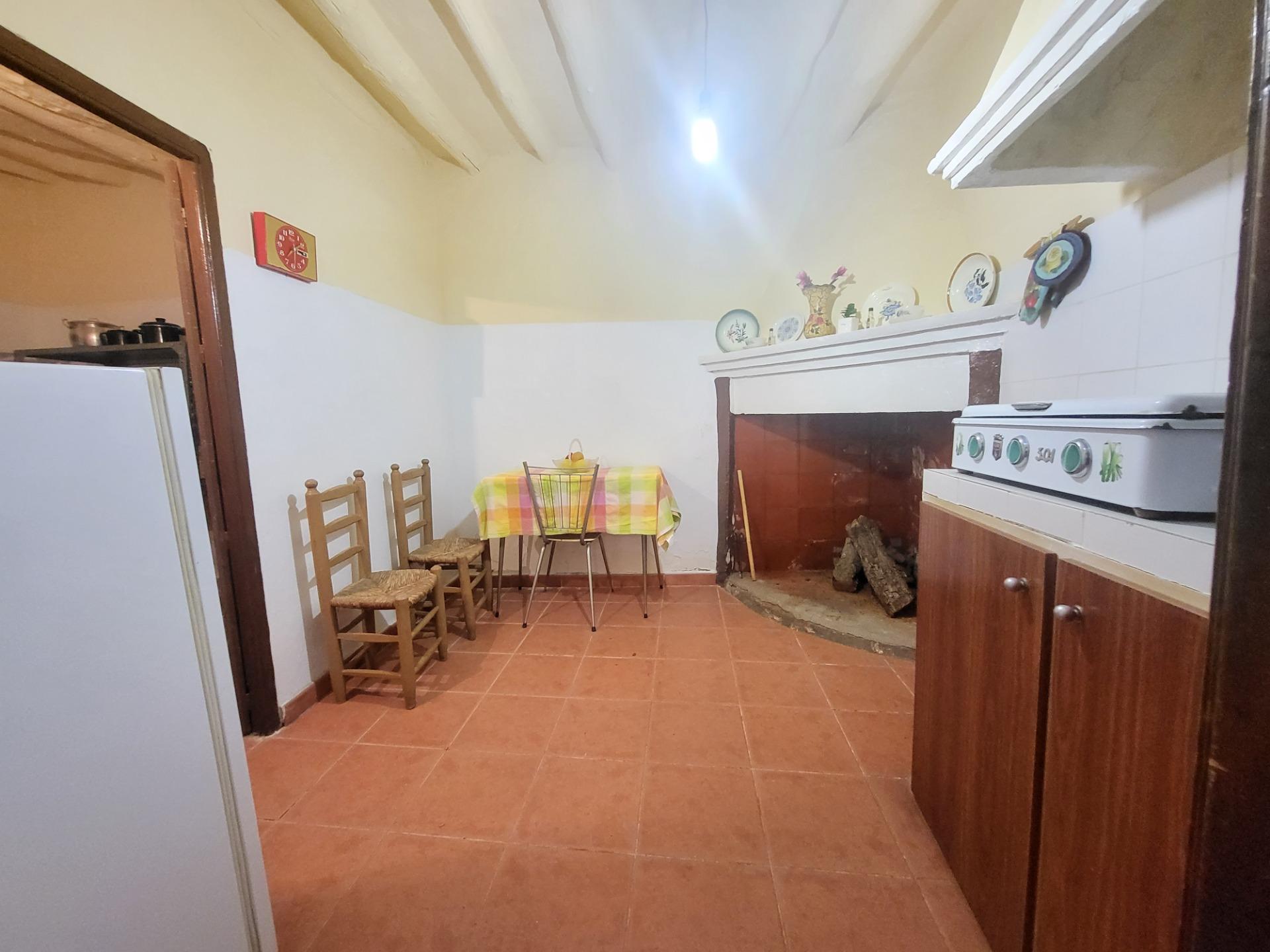 SE VENDE CASA EN ABRUCENA ZONA CENTRO en Abrucena foto 3 SE VENDE CASA EN ABRUCENA ZONA CENTRO
