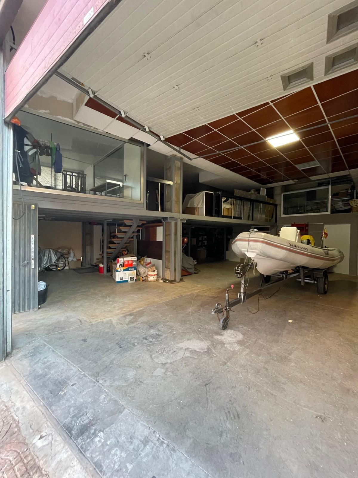 NAVE EN ROQUETAS DE MAR