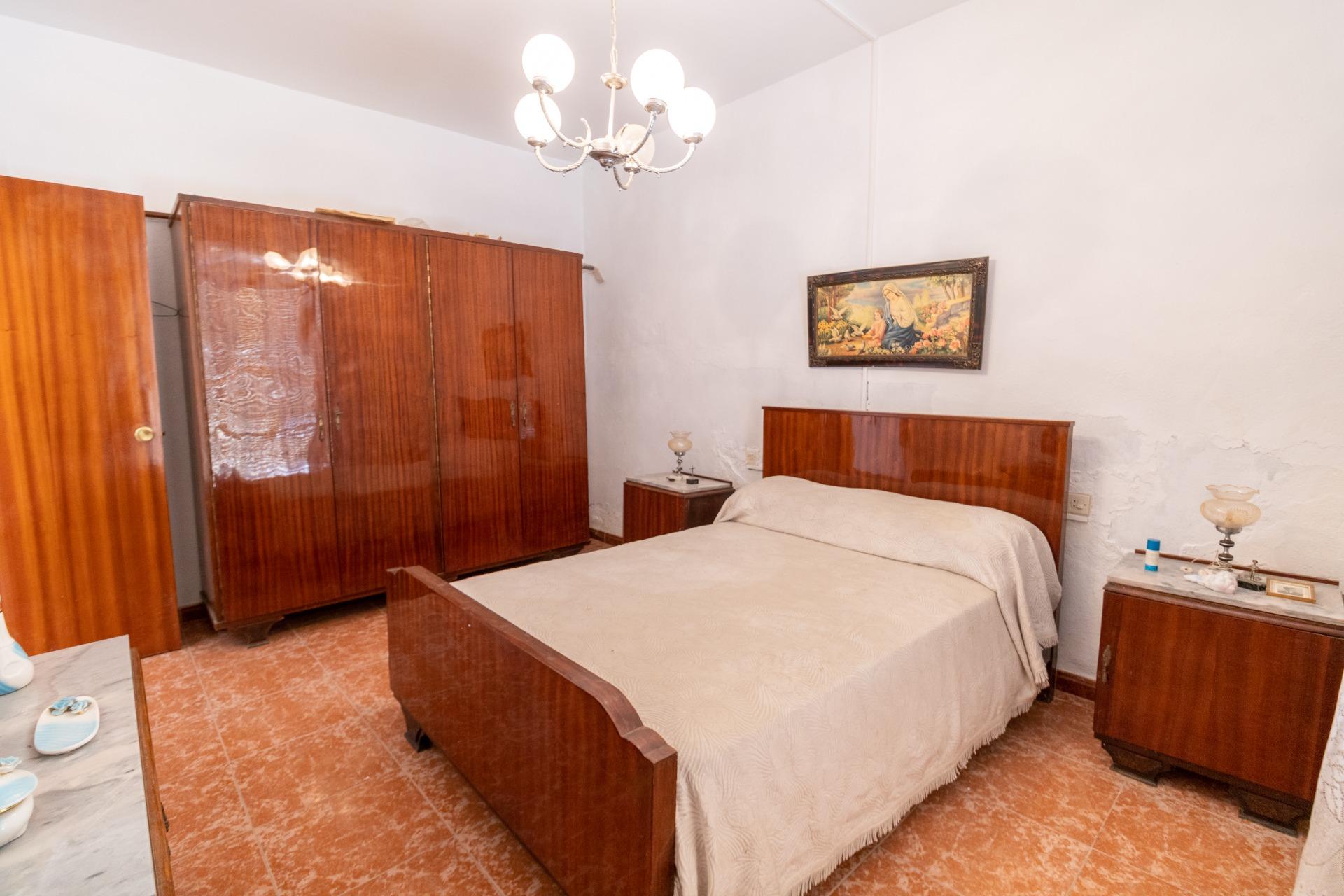 ENCANTADORA CASA EN ALHABIA