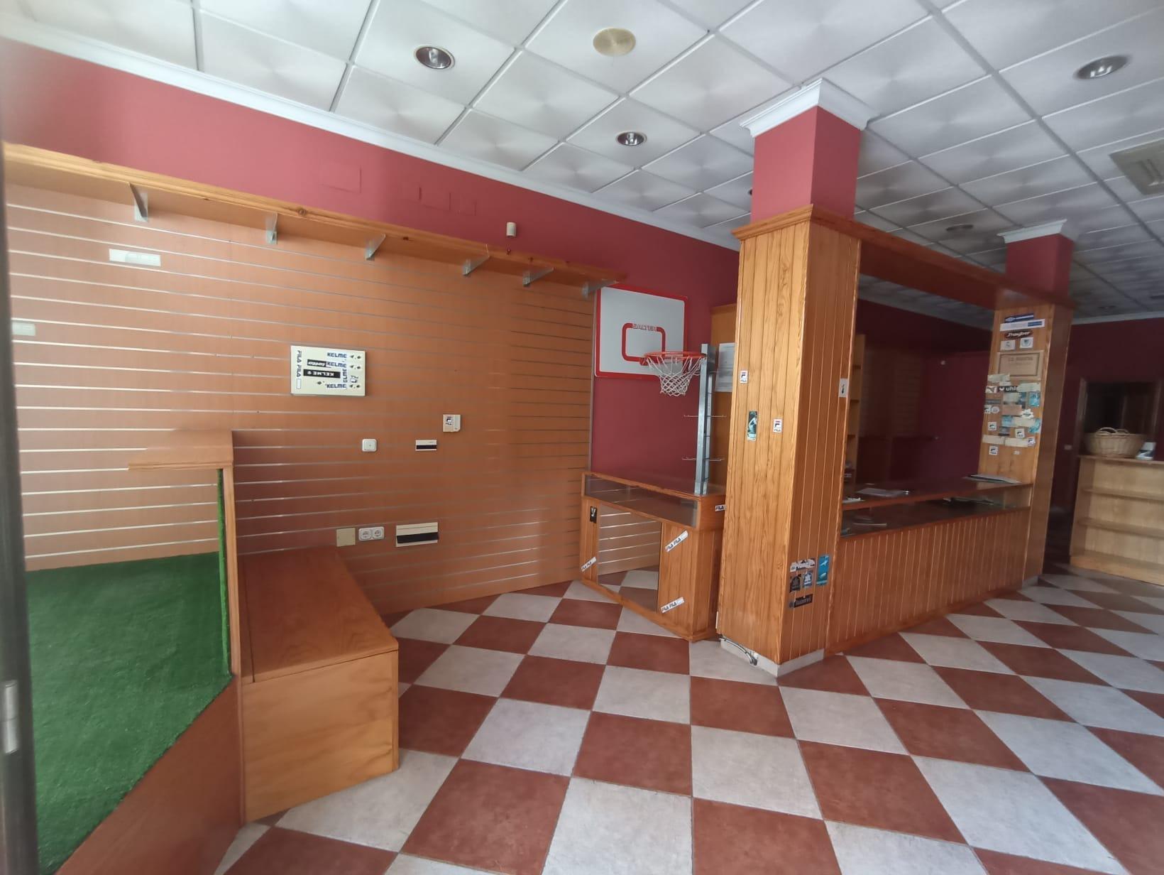 Alquiler de local comercial en el centro