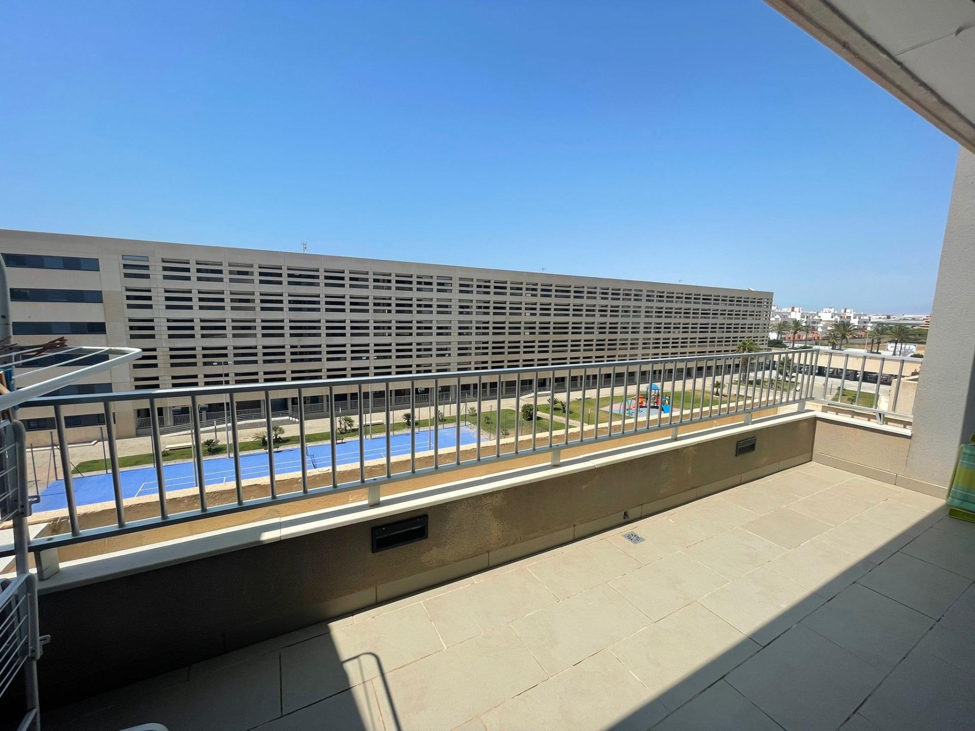 Maravilloso piso en residencial de lujo