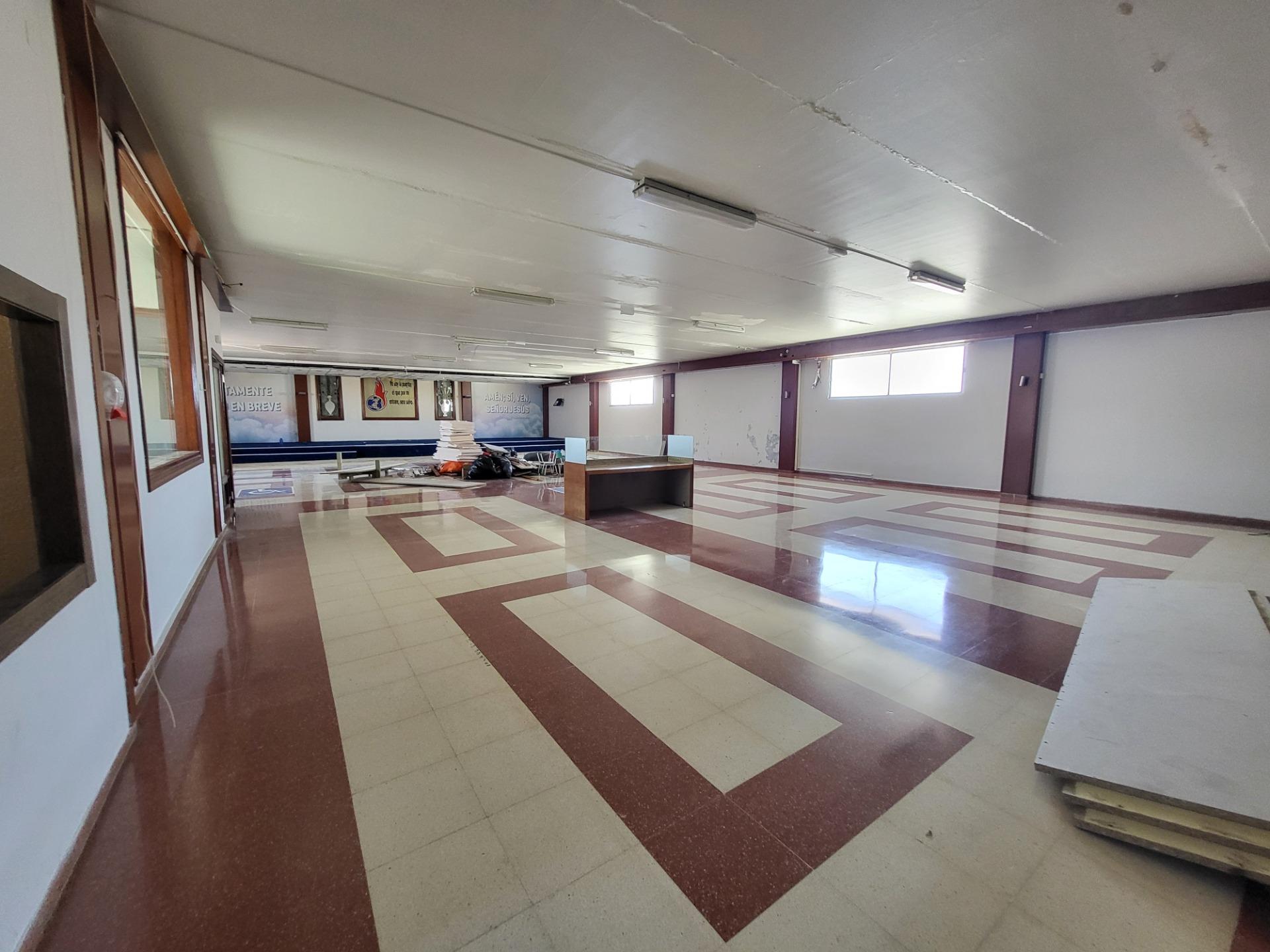 SE ALQUILA LOCAL EN 1 PLANTA EN ALMERIA CAPITAL