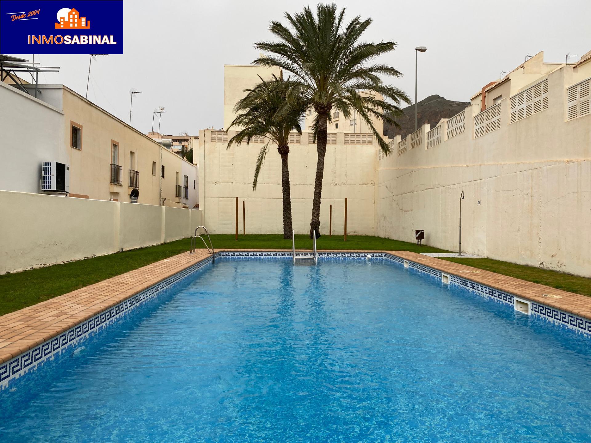 Espectacular TRIPLEX en Aguadulce