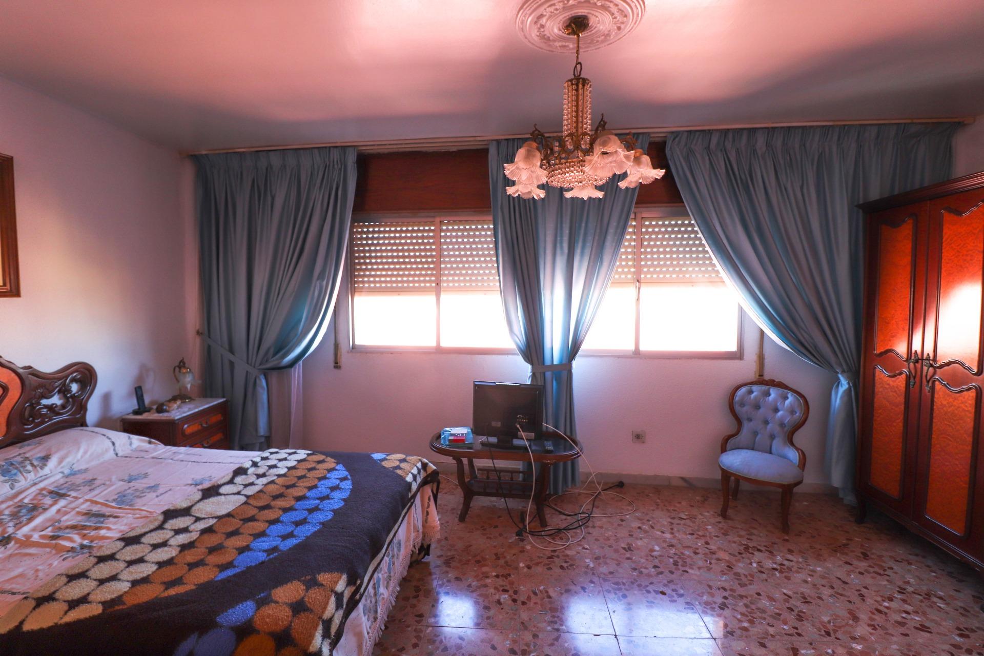 Casa sobre local en los Molinos en Almeria foto 3 Casa sobre local en los Molinos