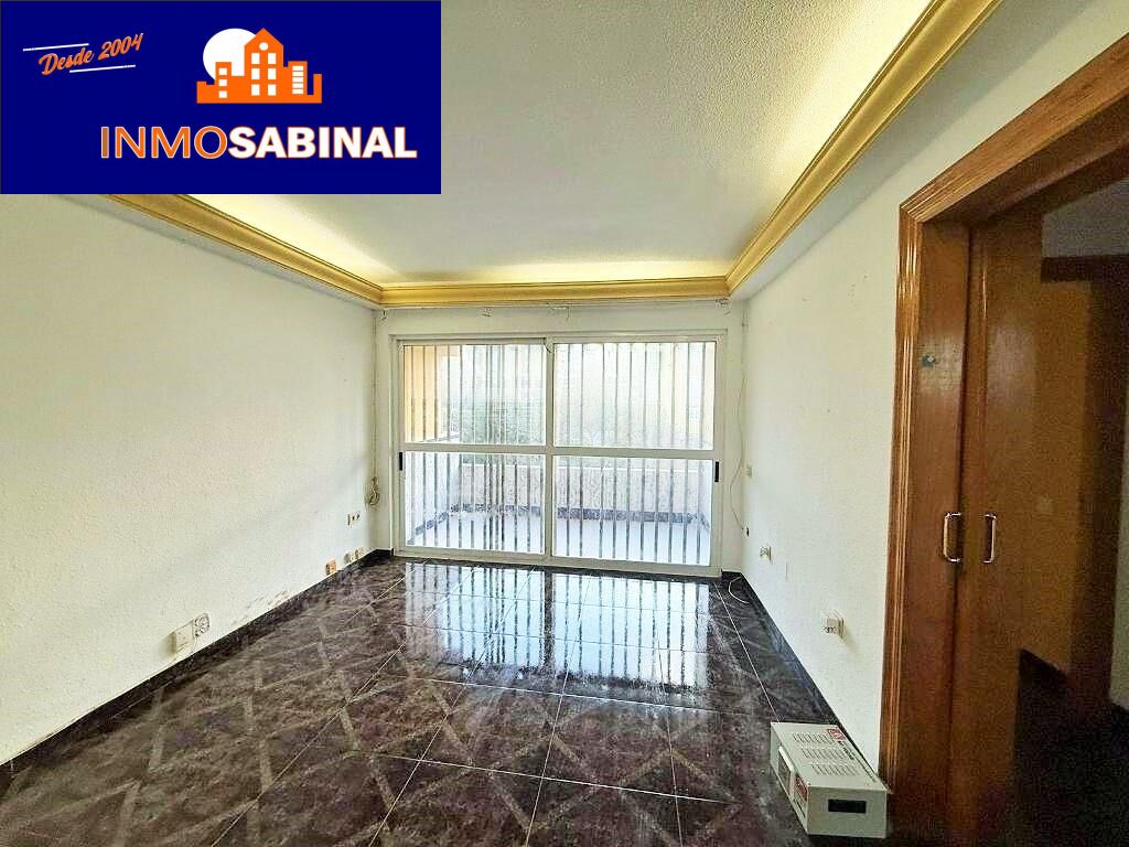Piso a Reformar en Excelente Ubicación – €119 Piso a Reformar en Excelente Ubicación - €119