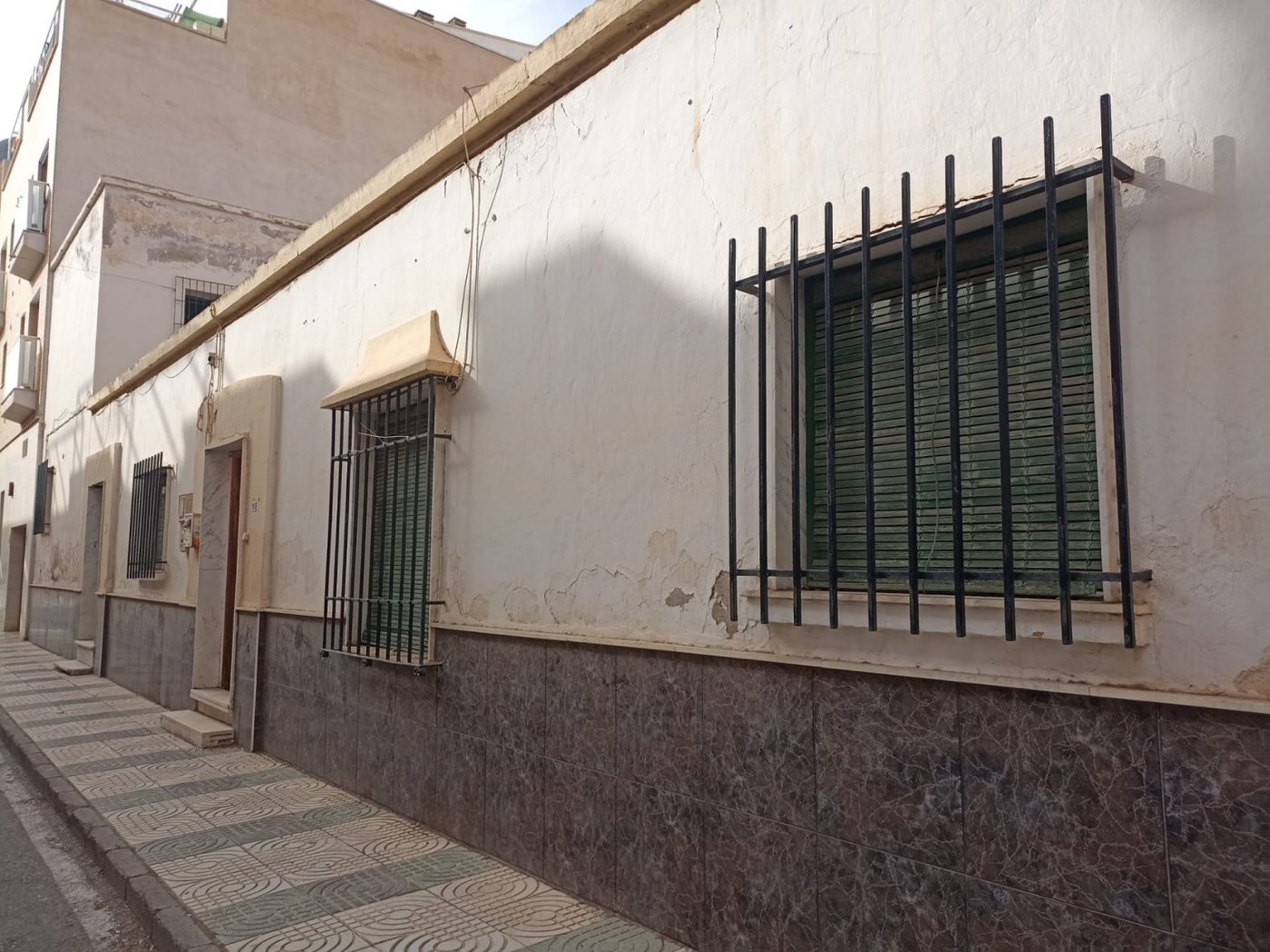 ¡ESTUPENDA VIVIENDA PARA INVERTIR!