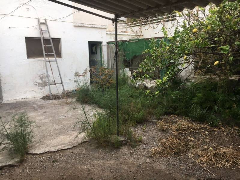 ¡ESTUPENDA VIVIENDA PARA INVERTIR!