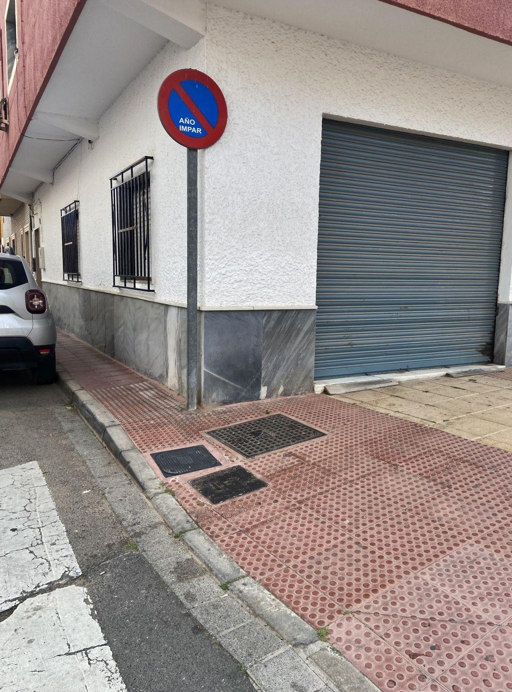 Se alquila local en Ctar de Nijar en Almeria foto 2 Se alquila local en Ctar de Nijar