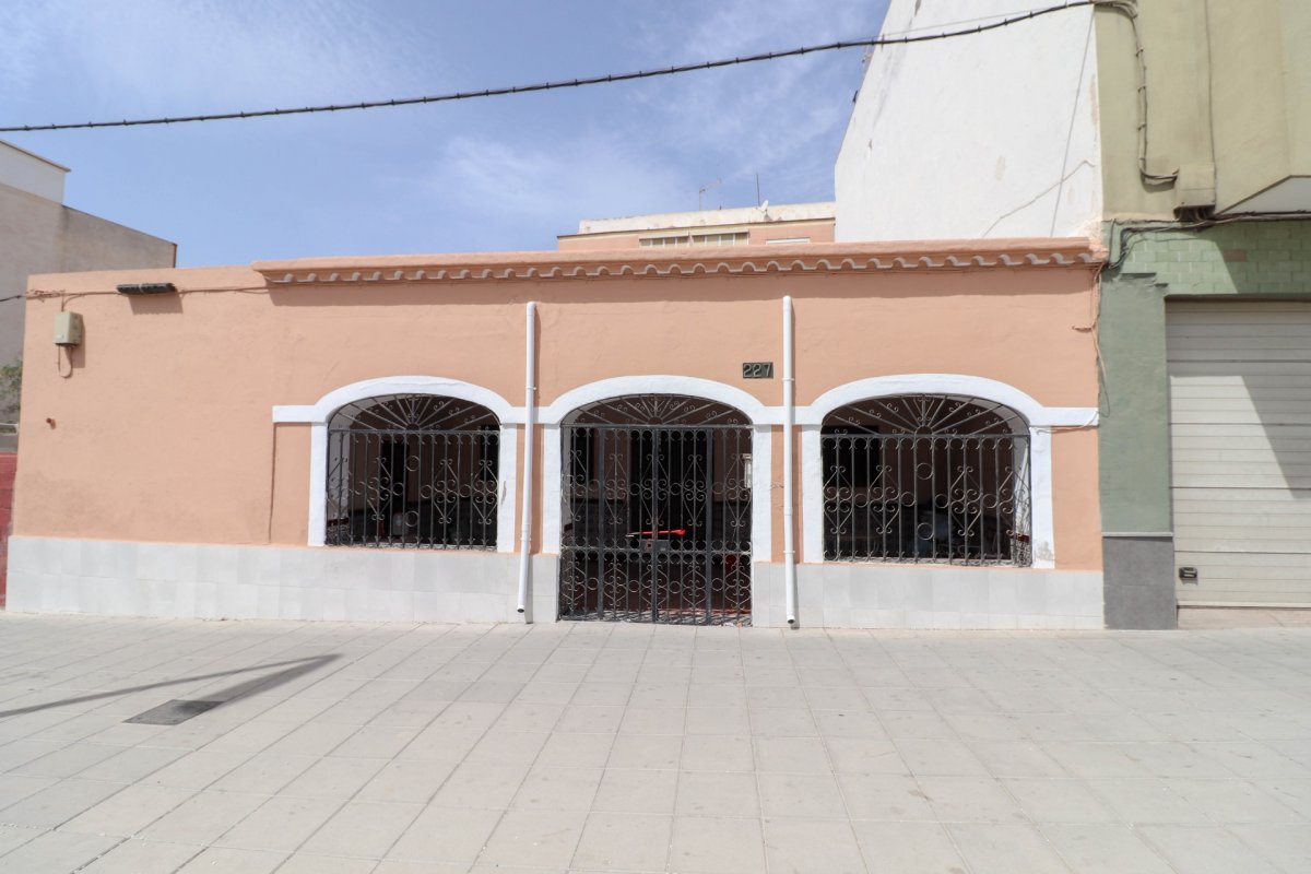 Venta de casa en Carretera Ronda