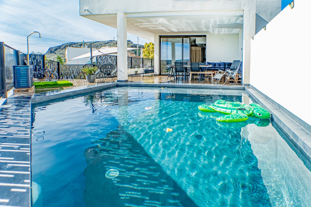 Casa-Chalet en Venta en Felix Almería en Felix foto 4 Casa-Chalet en Venta en Felix Almería