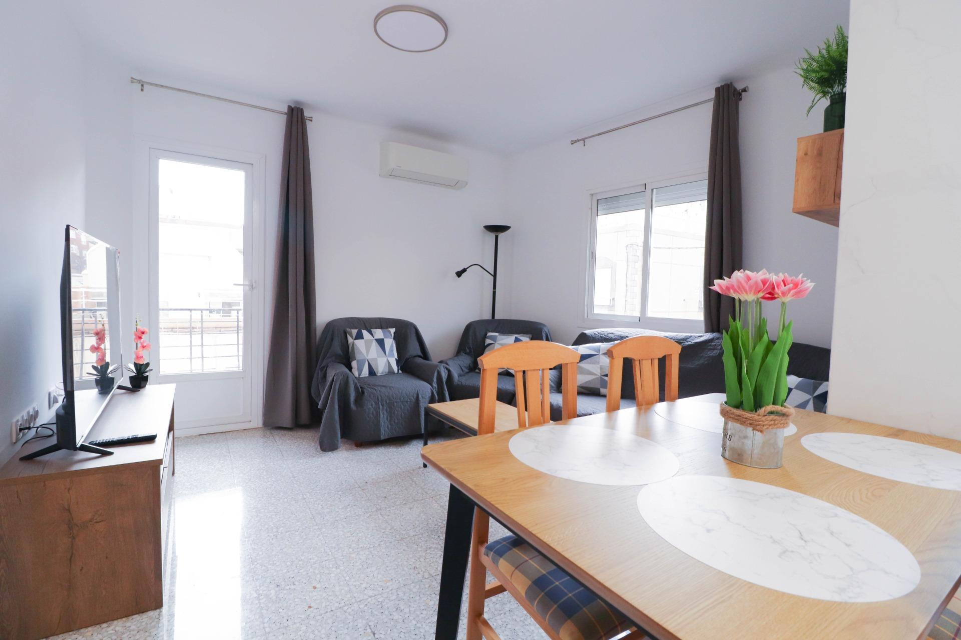 ✨ ¡ESTRENA PISO REFORMADO PARA TEMPORADA ESCOLAR! ✨