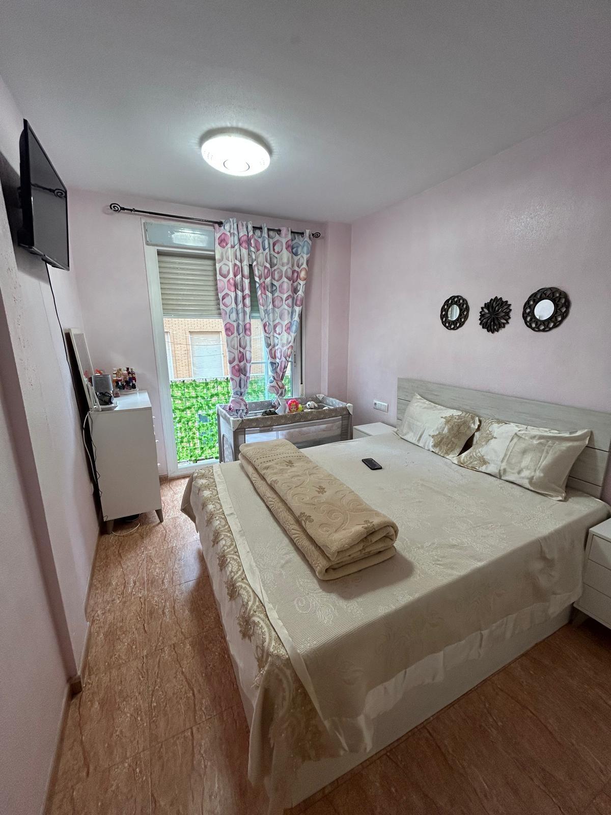 ¿Buscas piso en Cortijos de Marín? ¡Piso de 3 dormitorios A LA VENTA!