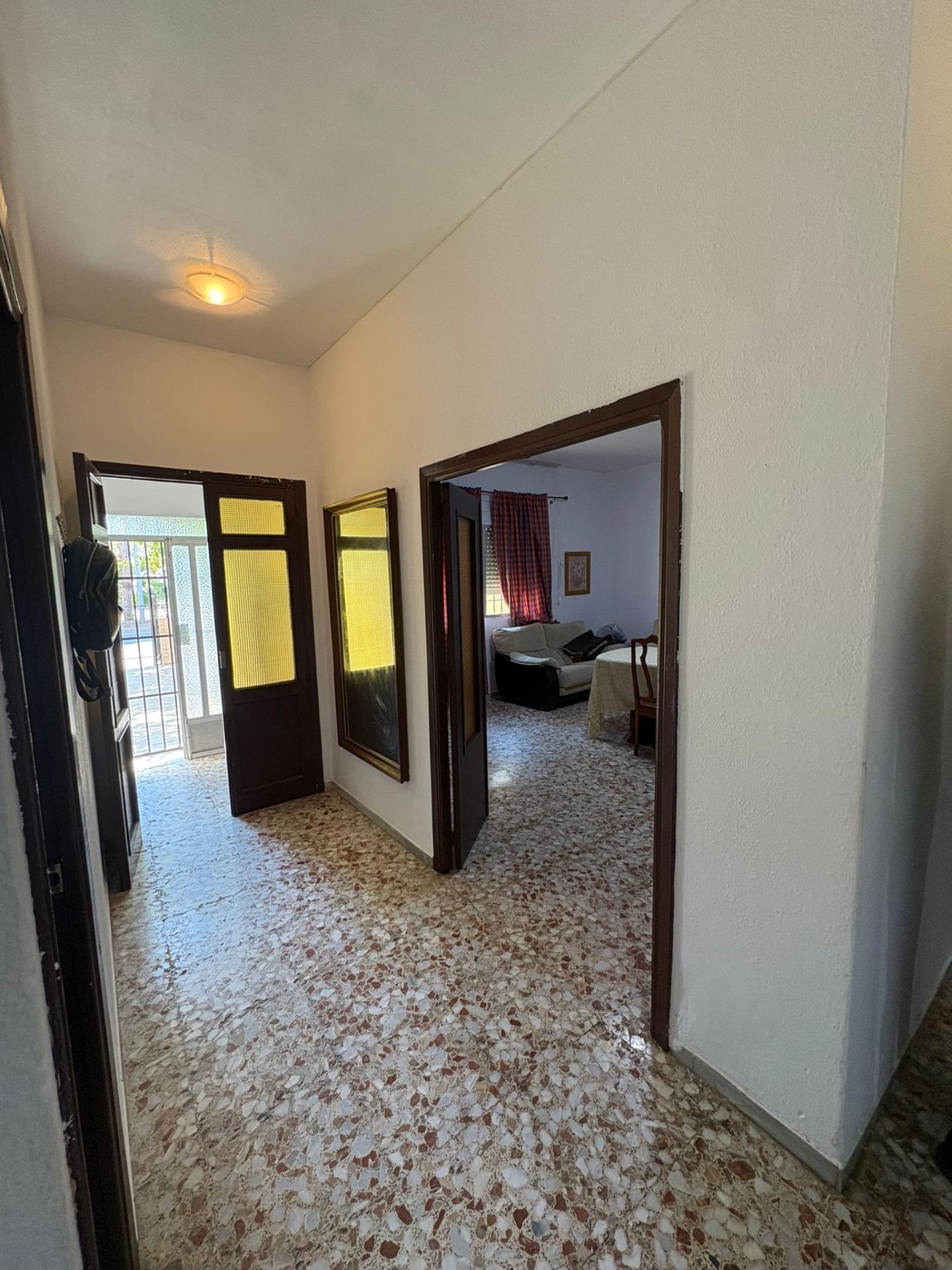 Casa de planta baja con terreno en Las Cabañuelas