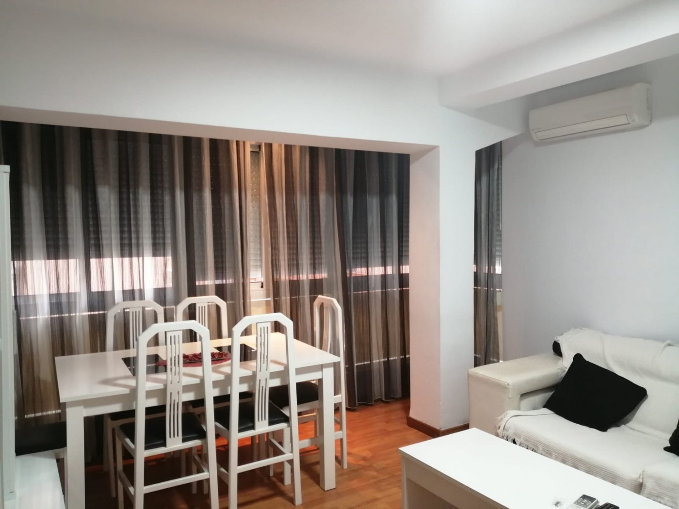 ALQUILER DE LARGA TEMPORADA EN ZONA AVDA. SANTA ISABEL