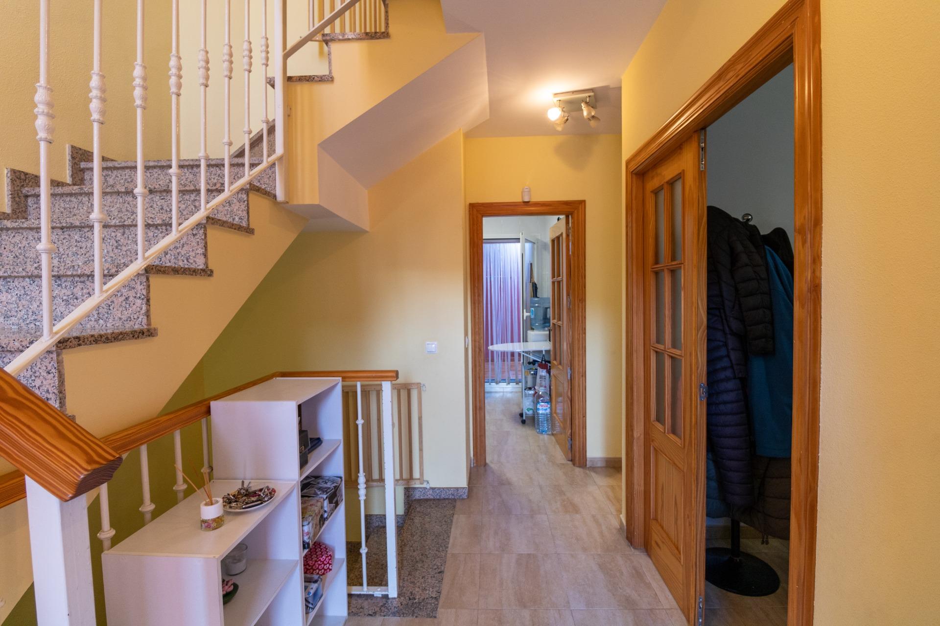 TRÍPLEX EN BENAHADUX