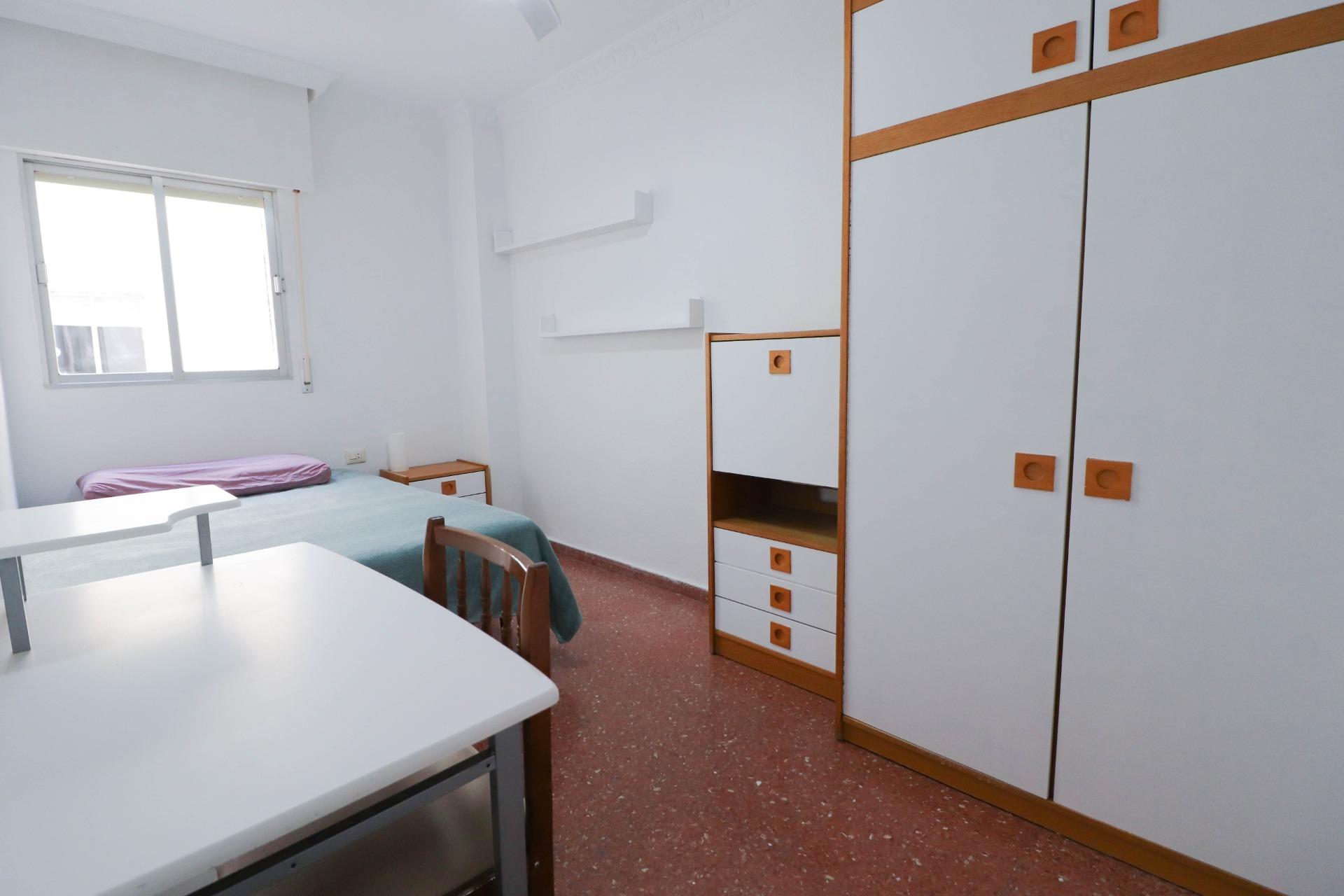 ✨ ALQUILER DE HABITACIONES EN NUEVA ANDALUCÍA (ALMERÍA) ✨