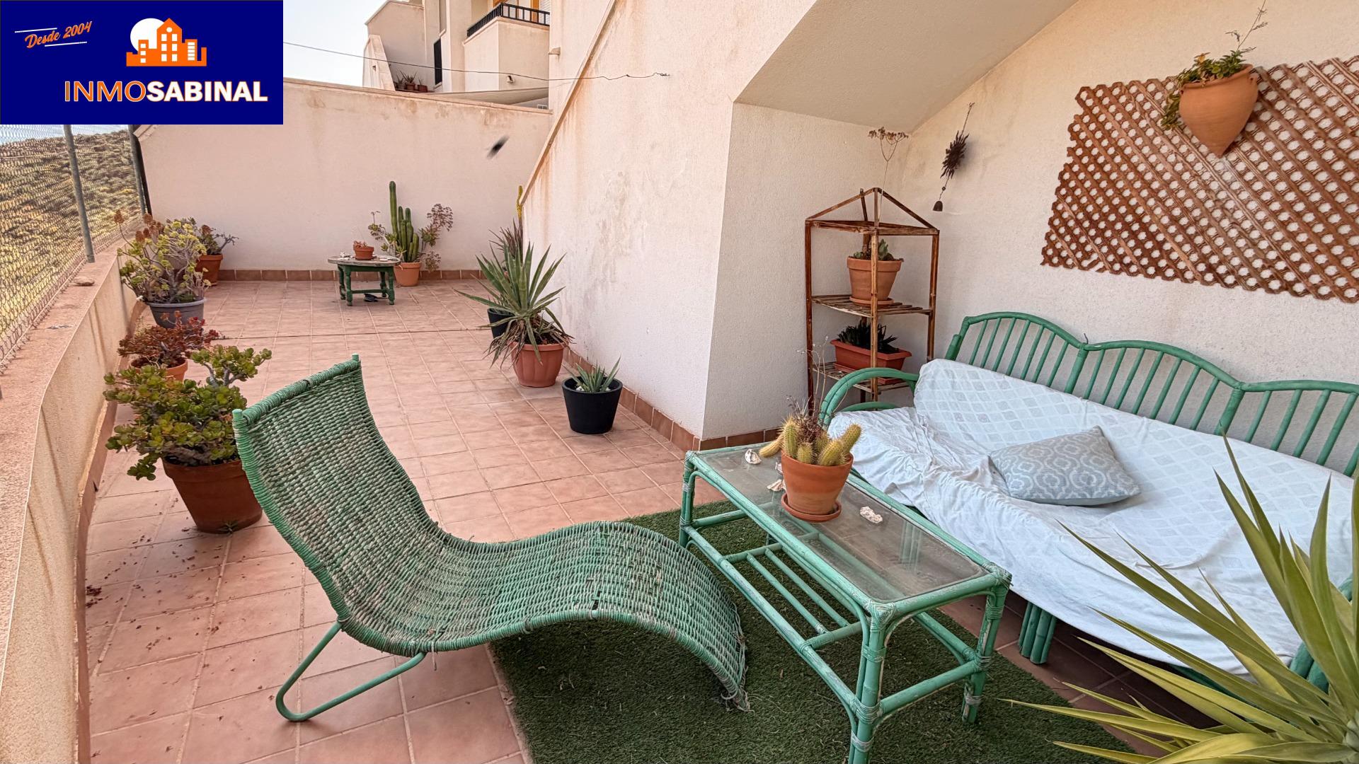 Acogedor Piso en Aguadulce Norte con Vistas y Comodidades